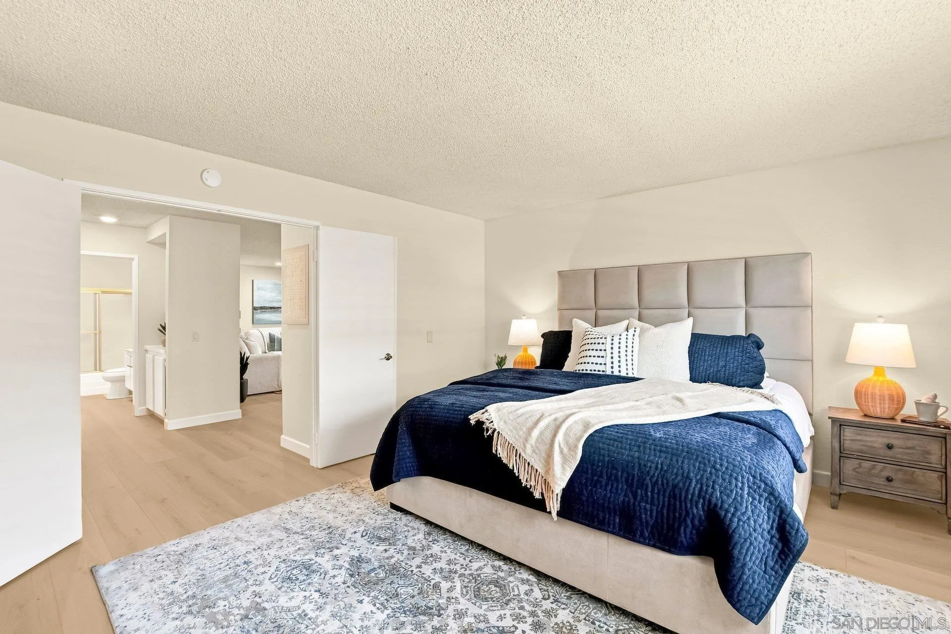 https://cdn.realtyfeed.com/cdn/127/260021075/632ca81e1c51b44acdb028febef5b309.webp
