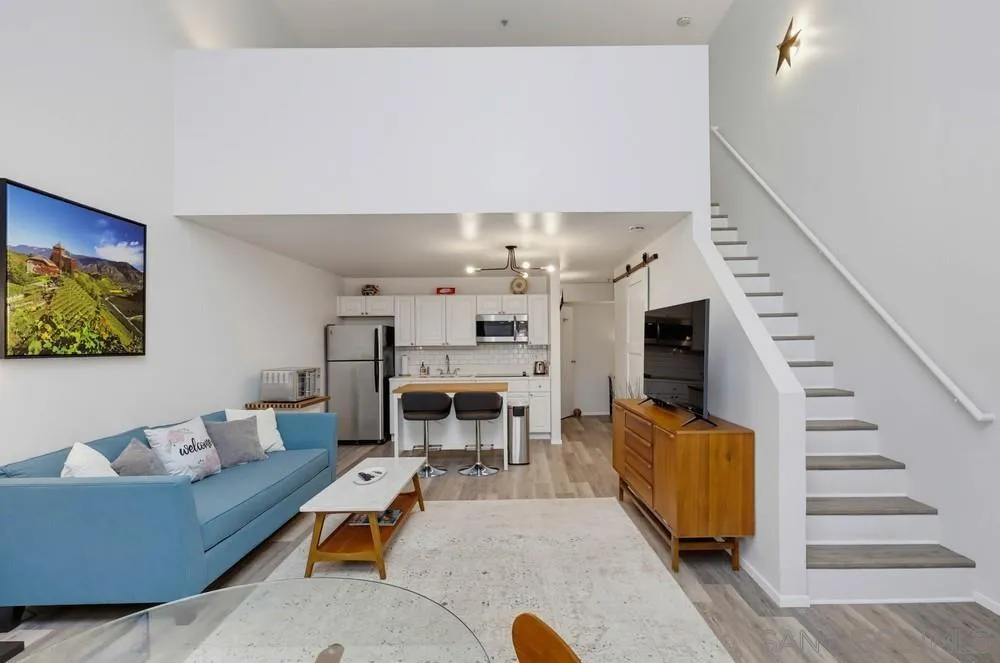 1944 State Unit 3, San Diego, CA 92101 - Main photo, San Diego, CA