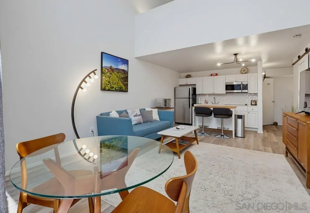 https://cdn.realtyfeed.com/cdn/127/260021077/9a70a94ef12ac73b9d6497df7ea5439d.webp