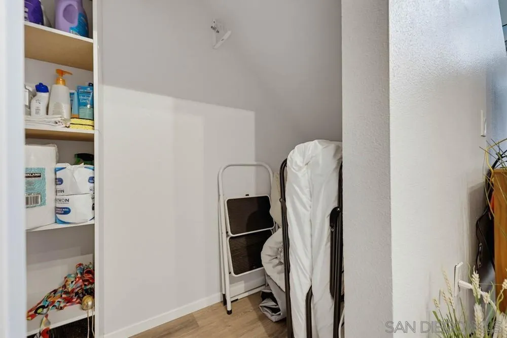 https://cdn.realtyfeed.com/cdn/127/260021077/beedd321259160fda91754bf548b92c5.webp