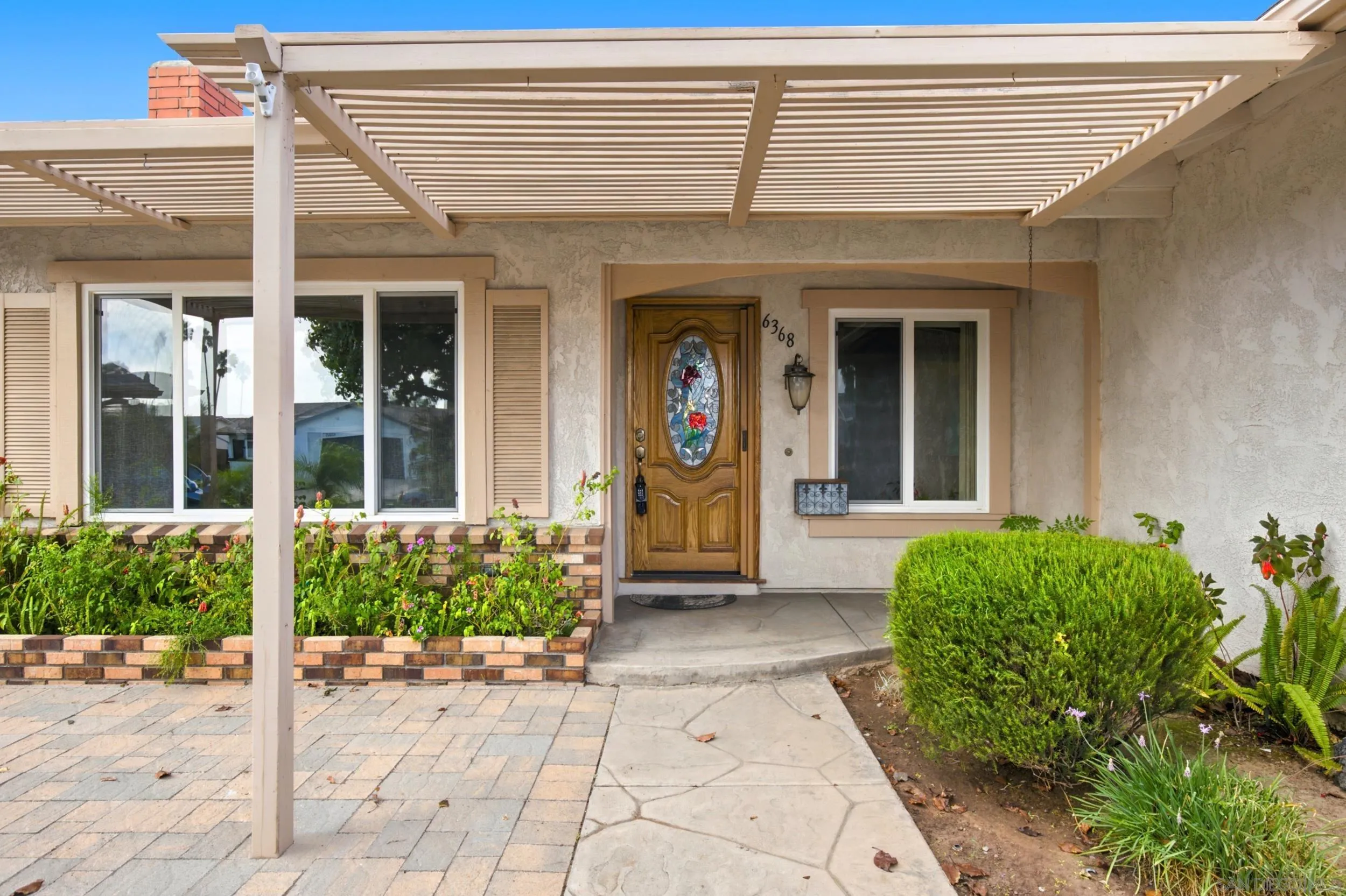 https://cdn.realtyfeed.com/cdn/127/260021078/18bf8da4b6688bafdaf22968b46fab51.webp