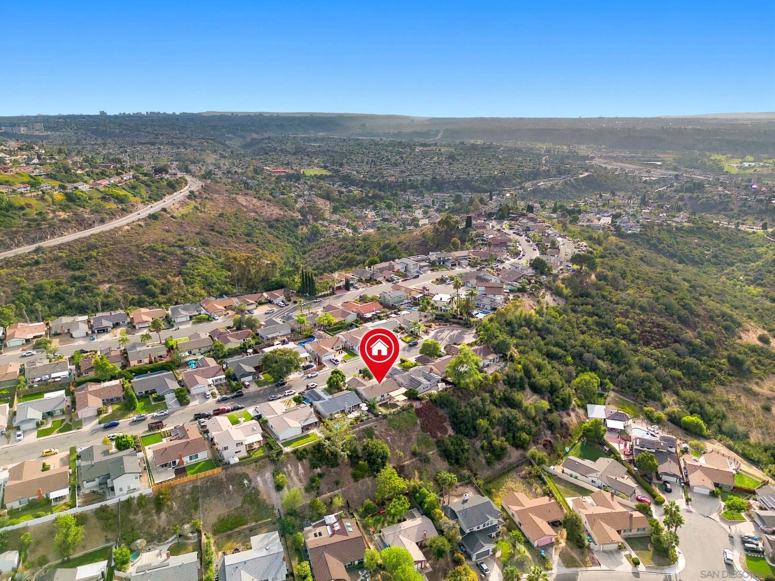https://cdn.realtyfeed.com/cdn/127/260021078/a7c5185056a6d2ada779d8cc9b0aa197.webp