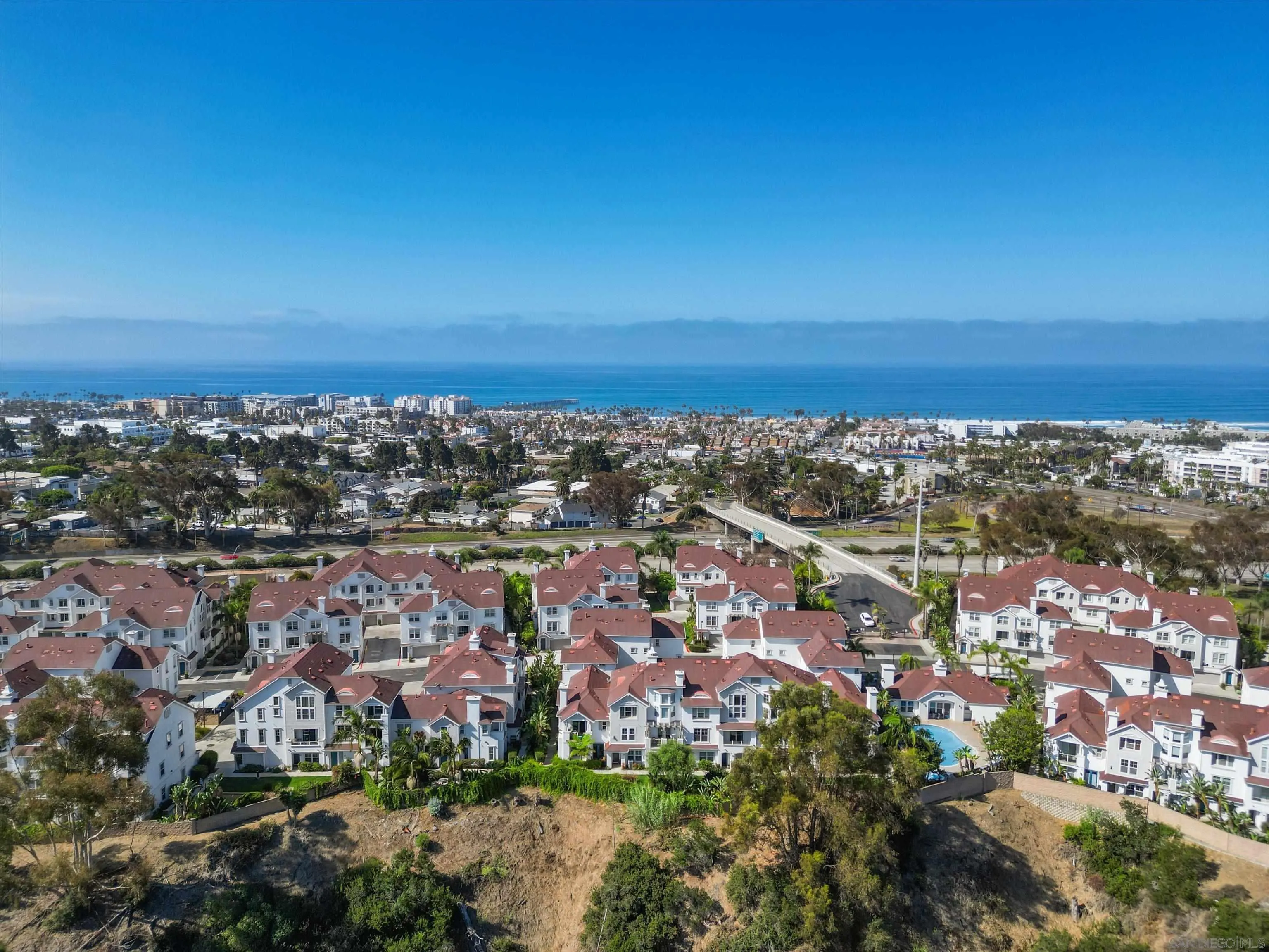 https://cdn.realtyfeed.com/cdn/127/260021080/0f5e66f0a231a3a8565cd0e4104cee9e.webp