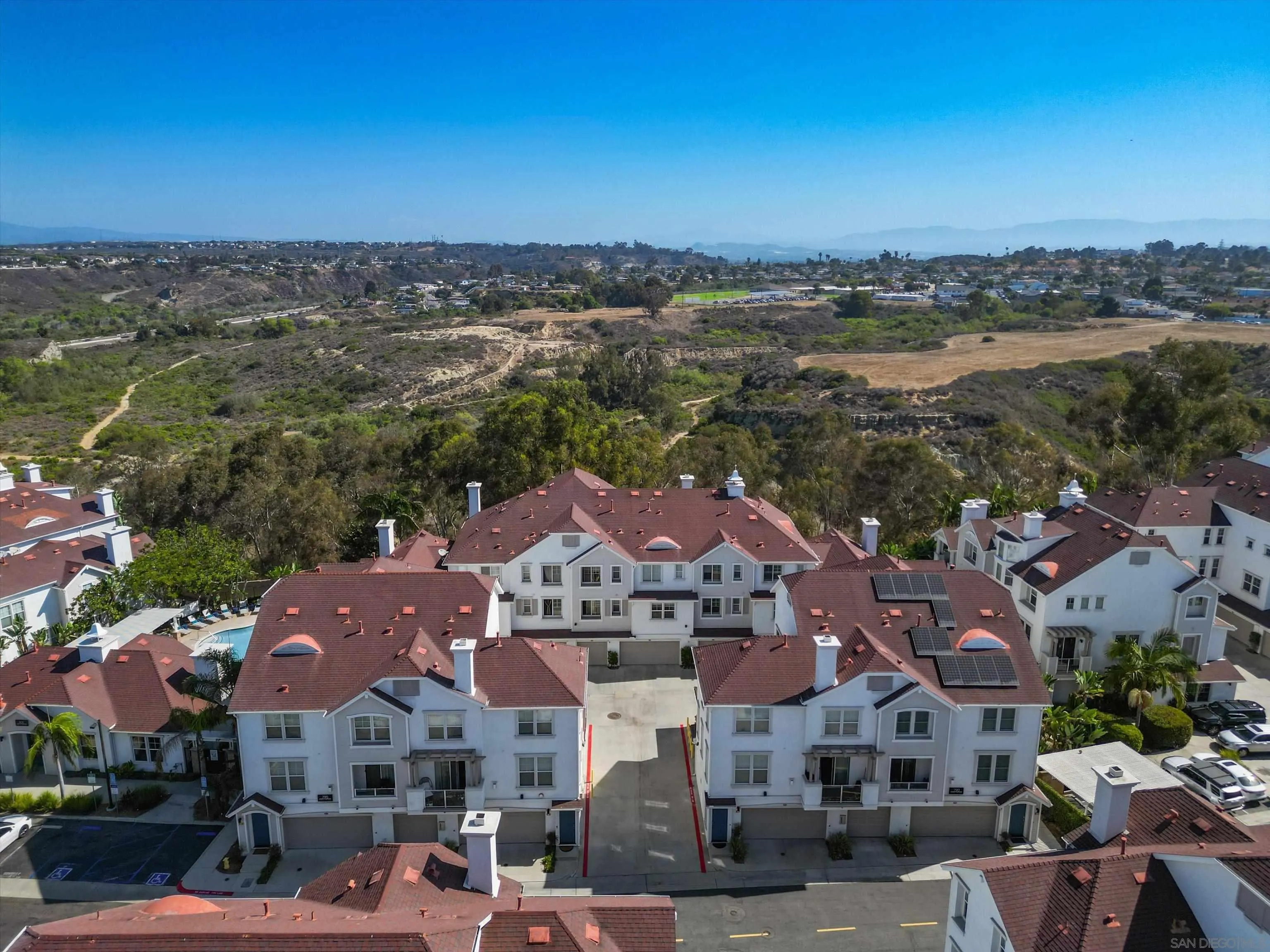 https://cdn.realtyfeed.com/cdn/127/260021080/2673b47cc2797a7f547555e2c7ac9b40.webp