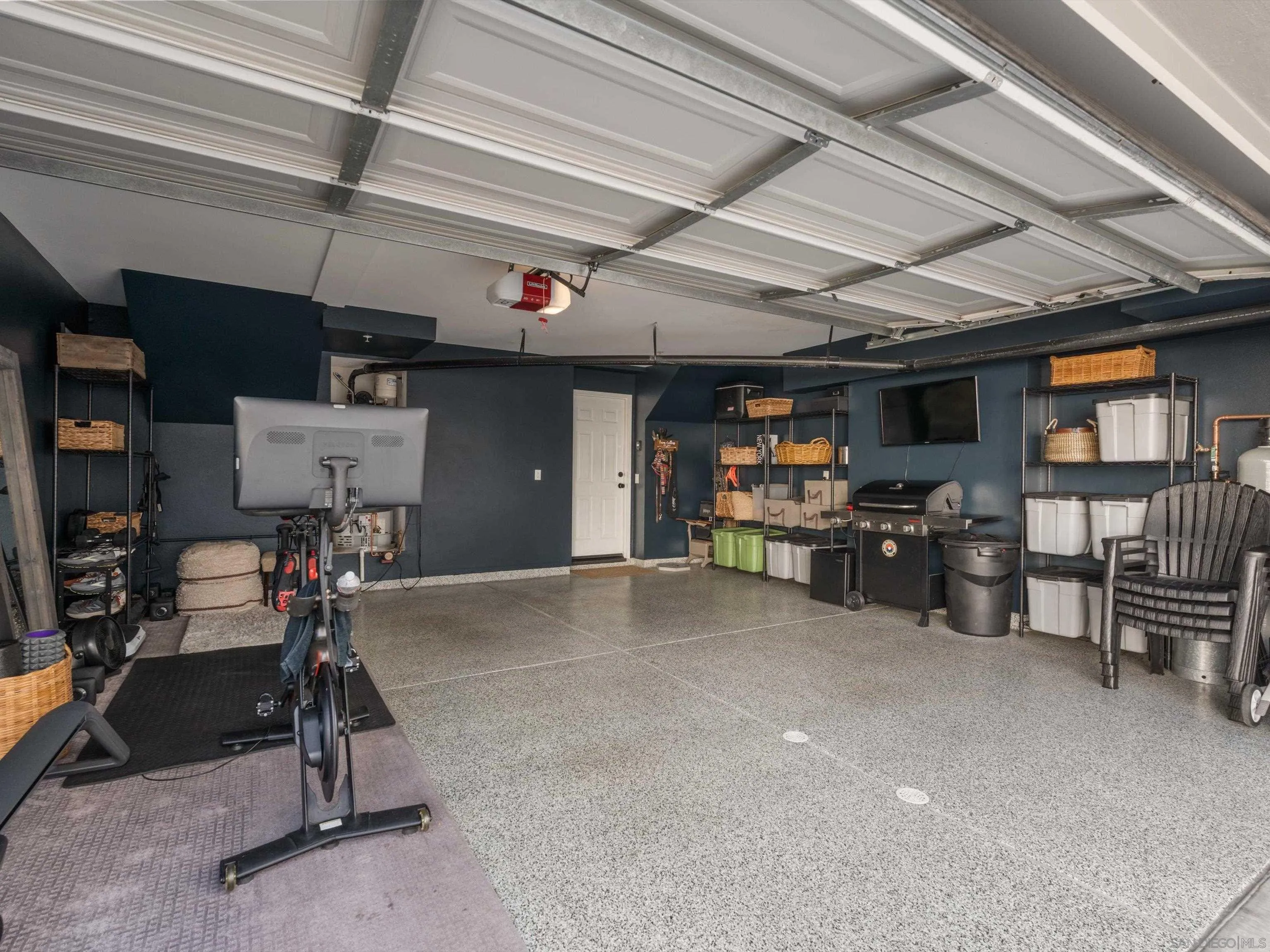 https://cdn.realtyfeed.com/cdn/127/260021080/7b4f13a8e02e6cc8eb5b12548116d12f.webp