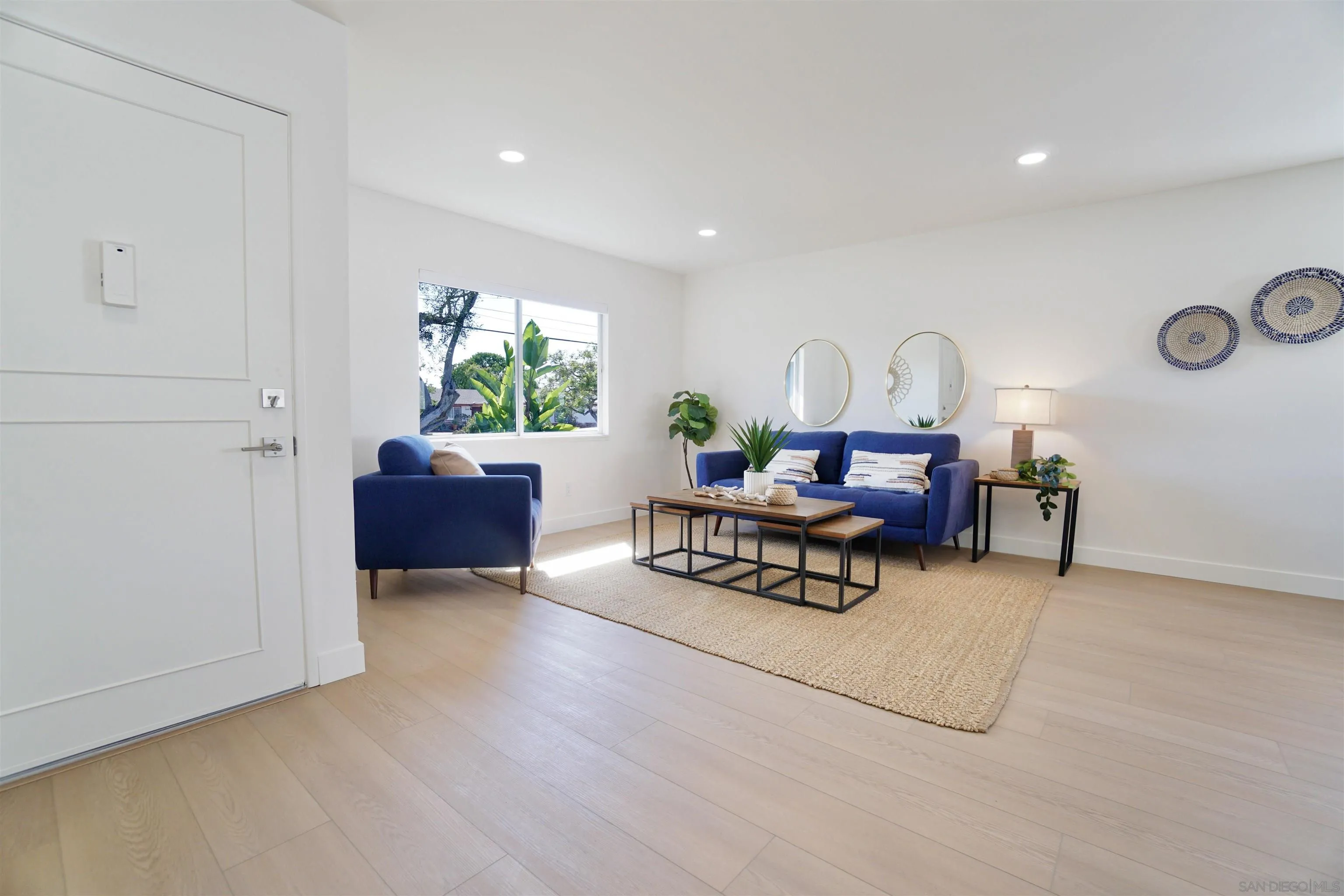 https://cdn.realtyfeed.com/cdn/127/260021087/94add2557aab5e21fd1a7a3429419e00.webp