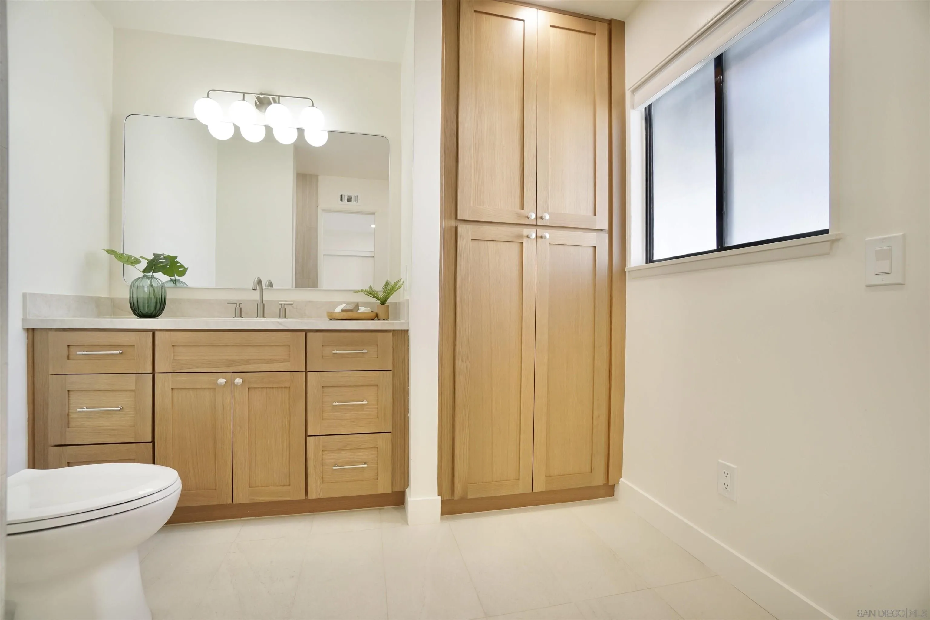 https://cdn.realtyfeed.com/cdn/127/260021087/b99bd7307cd4f63345ebce34d643f48c.webp