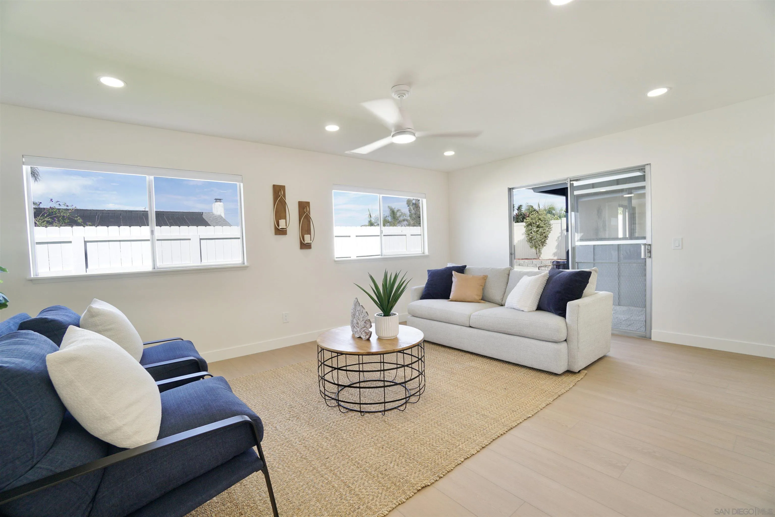 https://cdn.realtyfeed.com/cdn/127/260021087/d38fbbc41e64ffe3db4254eac024de3a.webp