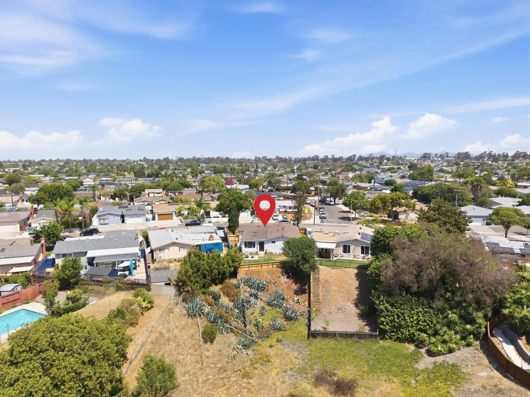 https://cdn.realtyfeed.com/cdn/127/260021089/42c5833de4a3dd828da5efff905d8160.webp