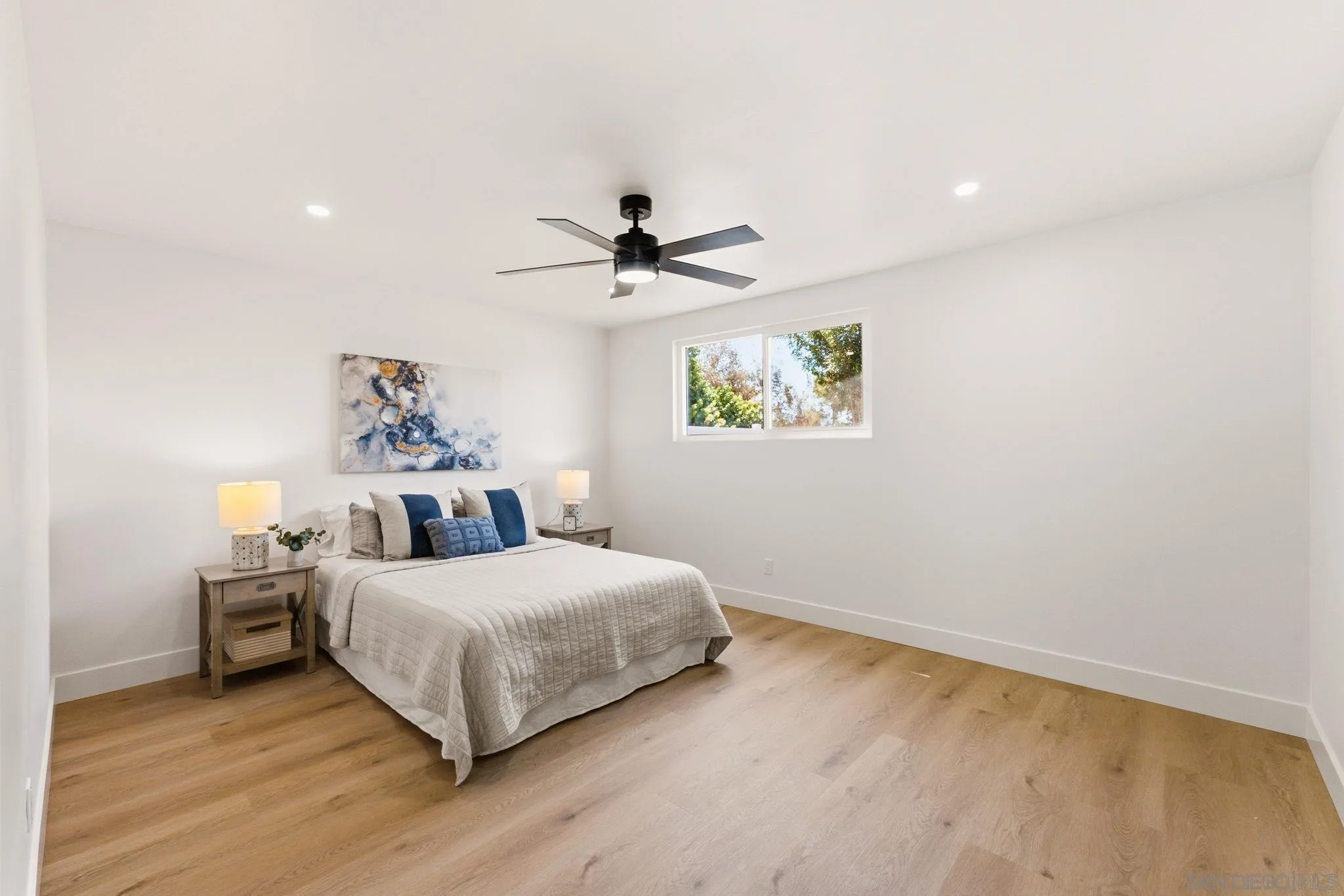 https://cdn.realtyfeed.com/cdn/127/260021089/867541e8b98a06c225c0b0b806f30c54.webp