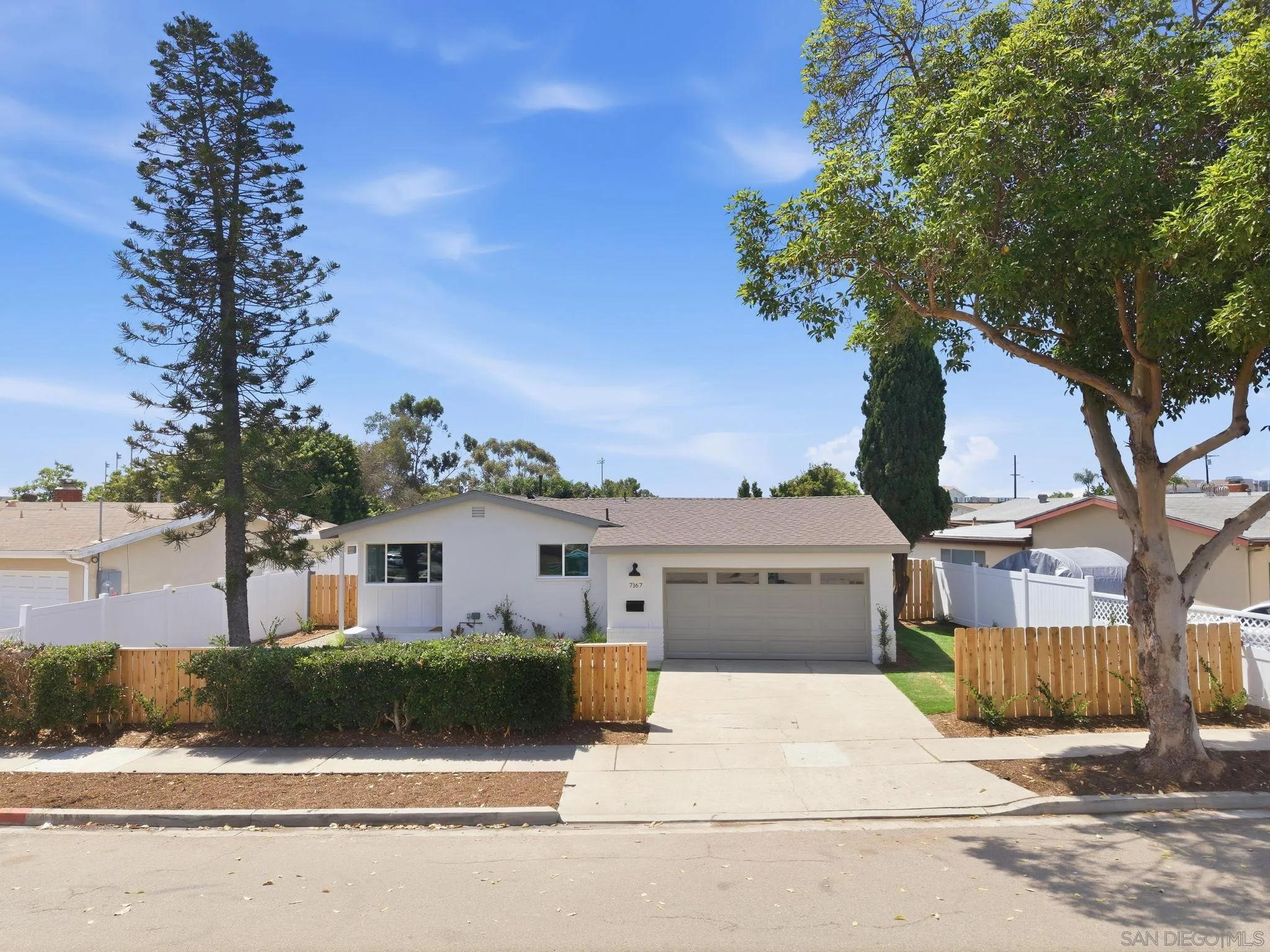 https://cdn.realtyfeed.com/cdn/127/260021089/dbe43ef5a8320dc8ce6671d2612b5dc6.webp