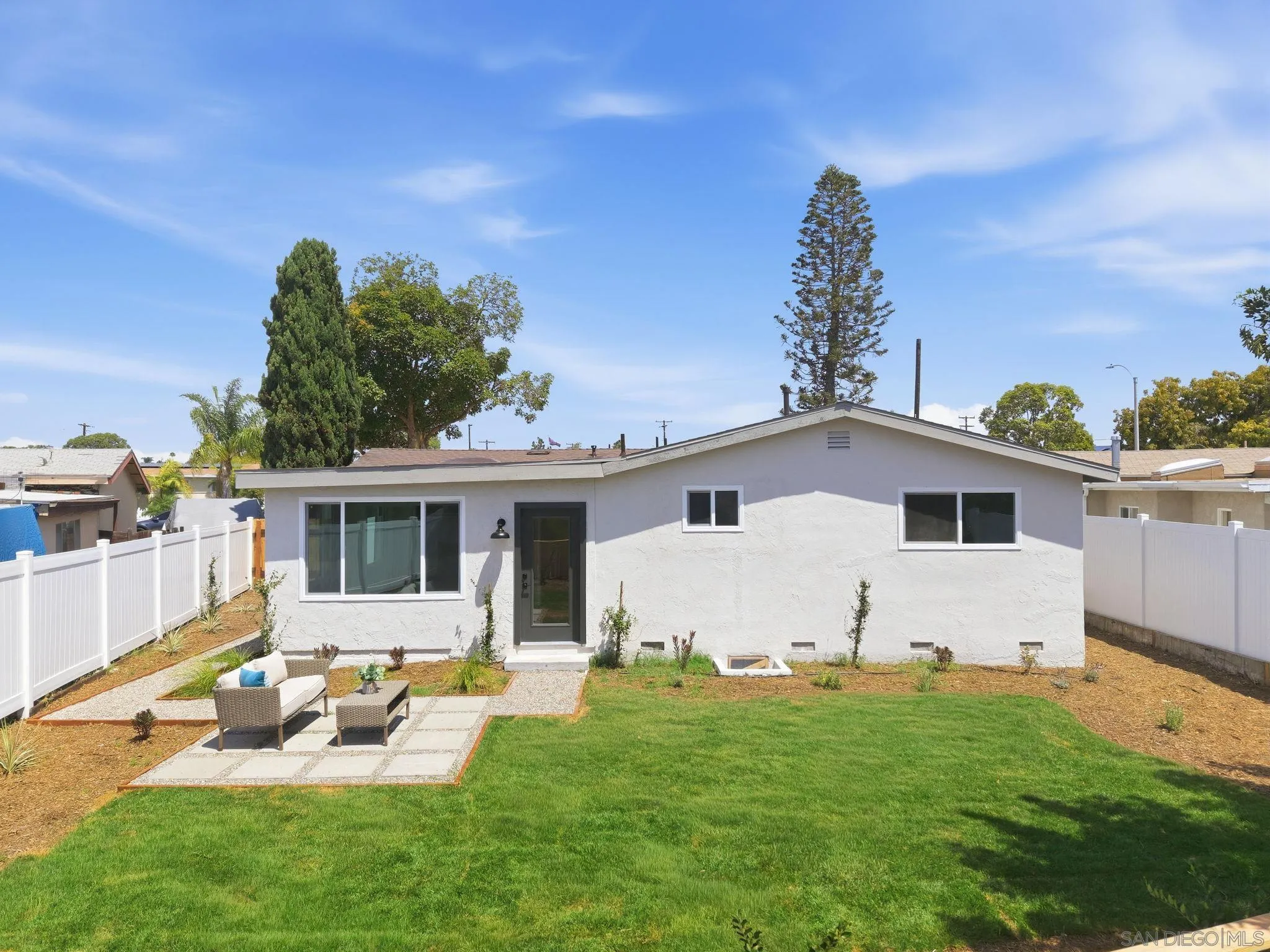 https://cdn.realtyfeed.com/cdn/127/260021089/fd340a97ed6f8722bc383ba491f287a7.webp