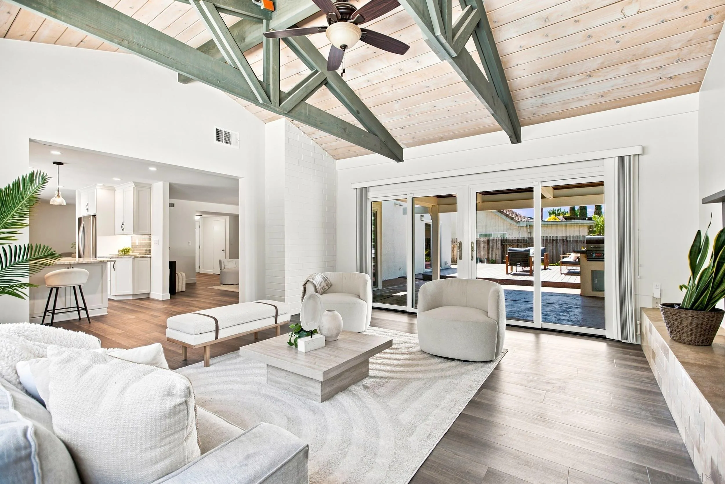 https://cdn.realtyfeed.com/cdn/127/260021093/6eeaf34a8ce4f4bc3b5440c3a4079857.webp