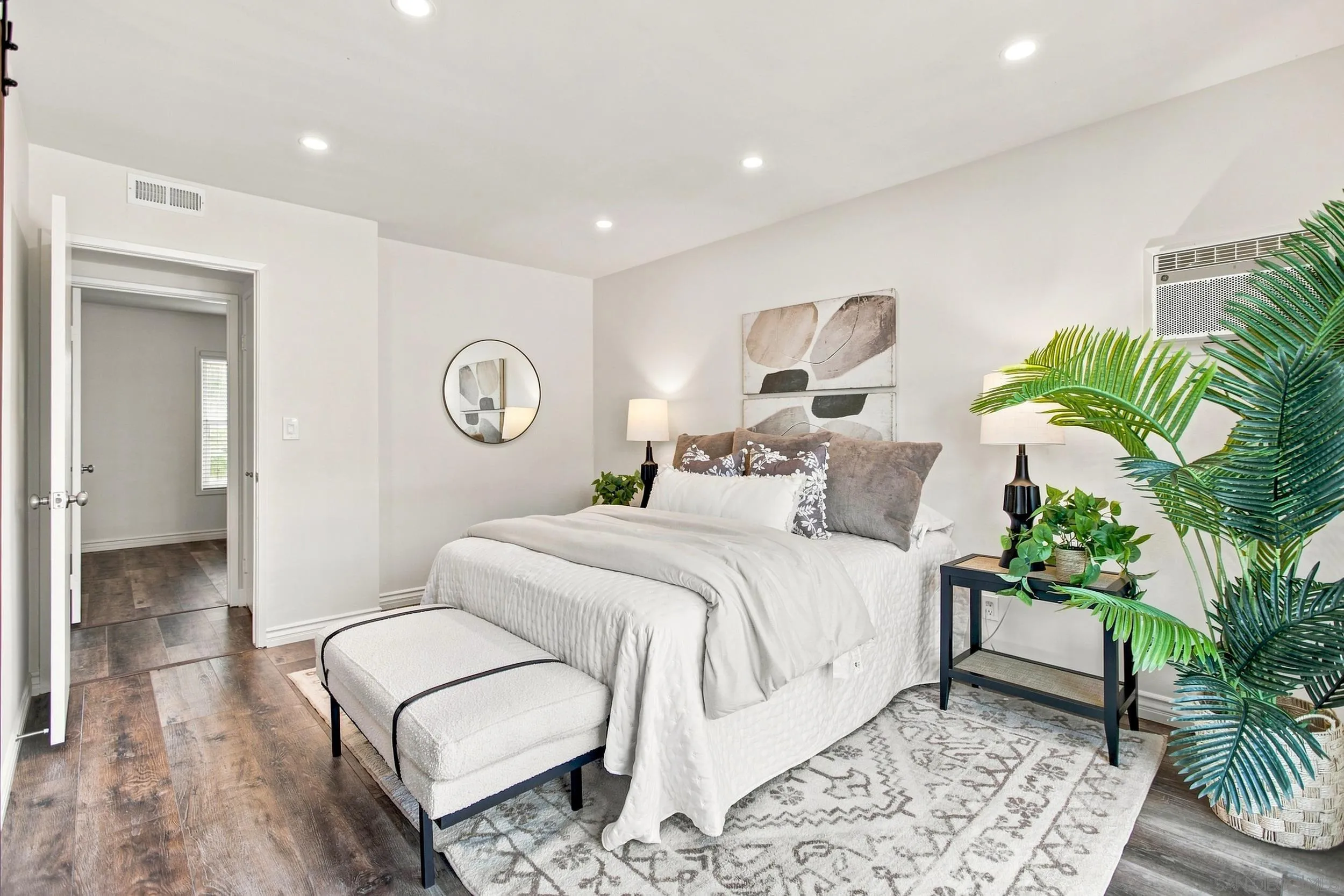 https://cdn.realtyfeed.com/cdn/127/260021093/6fdbc747dcc087bcb979f5cb01d8f5bf.webp