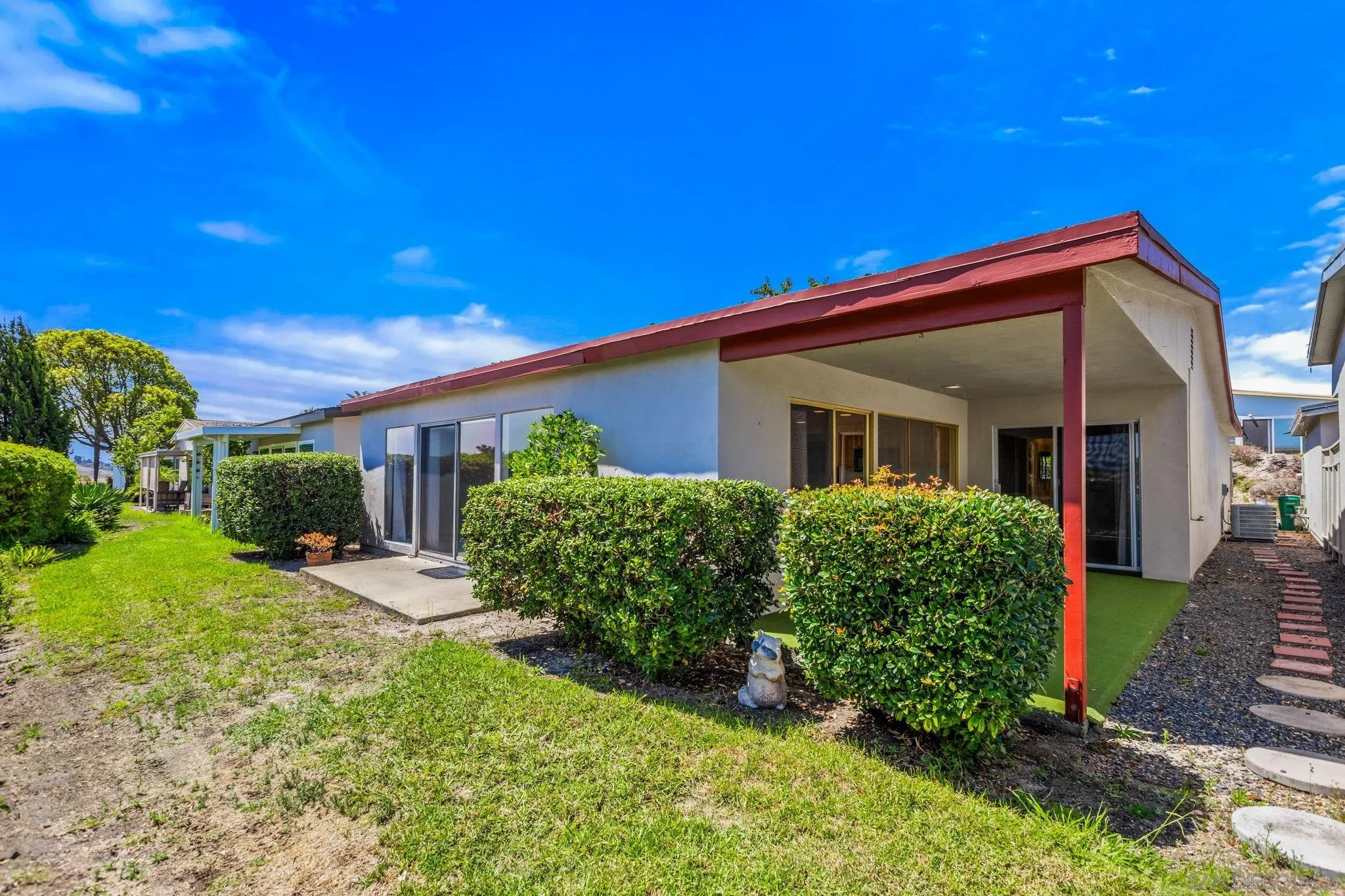 https://cdn.realtyfeed.com/cdn/127/260021094/1a544498256c462aef9ea45b819ef246.webp