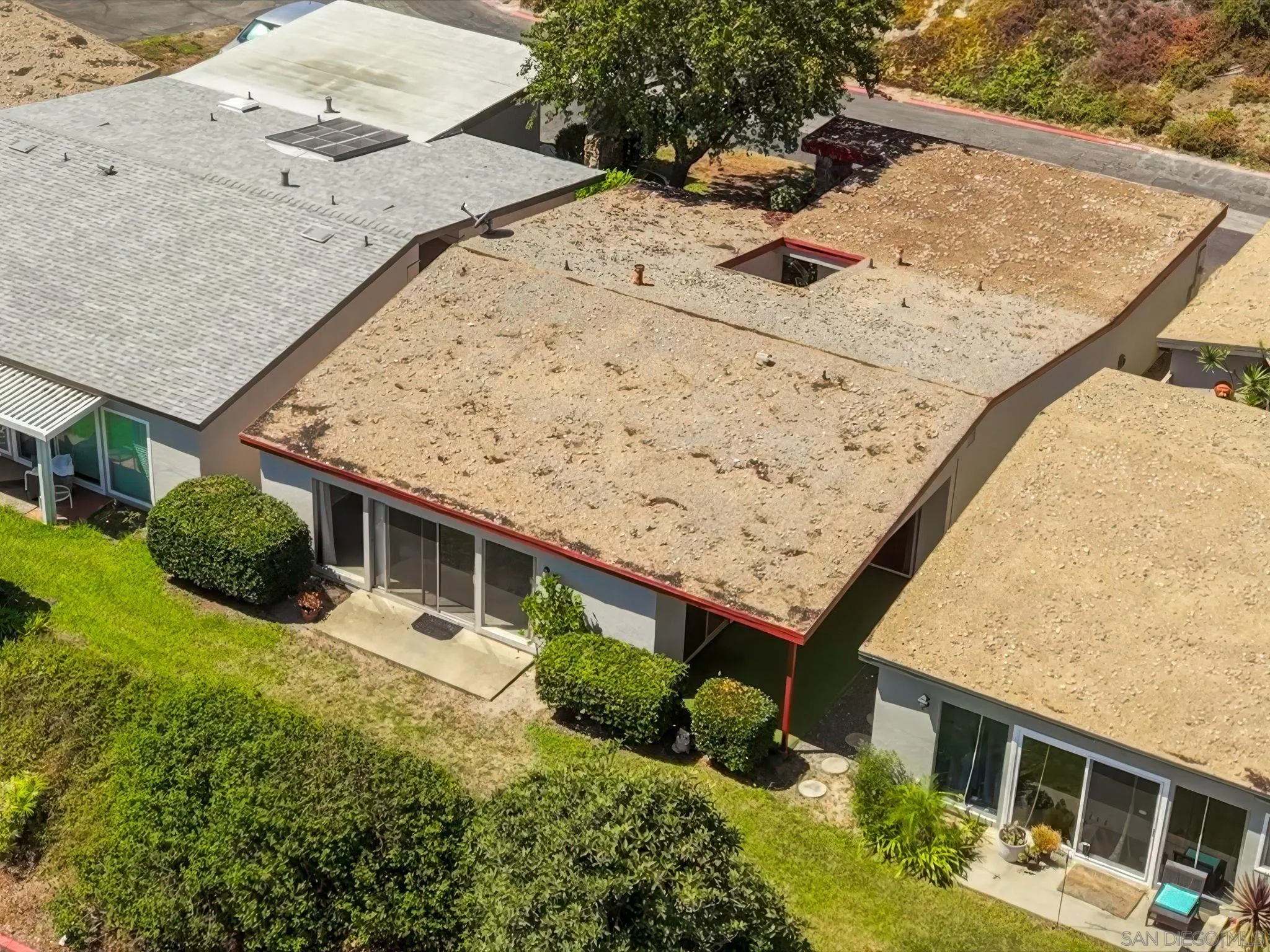 https://cdn.realtyfeed.com/cdn/127/260021094/1ed803ada51240dd4f65e1fdc5aa6735.webp