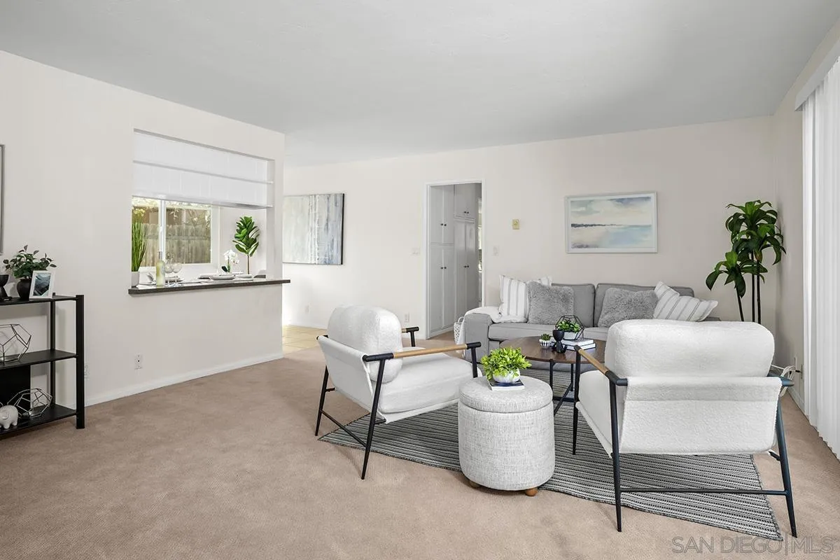 Photo #8: 2600211 Listing: Photo #8