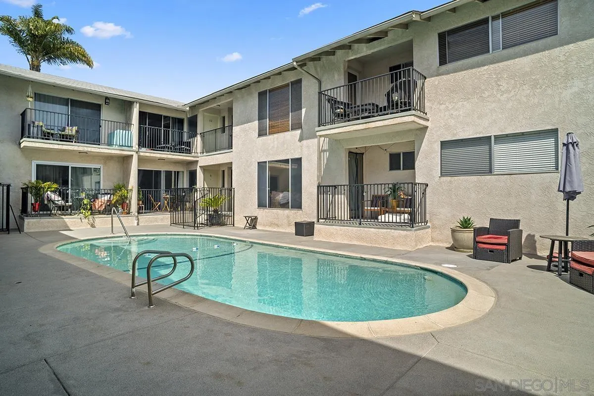 Photo #18: 2600211 Listing: Photo #18