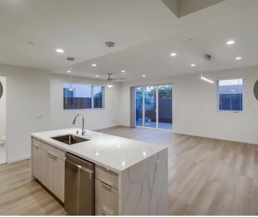1166 Holly Ave Unit 7, IMPERIAL, CA 91932 - Photo 3 of 17, Imperial, CA