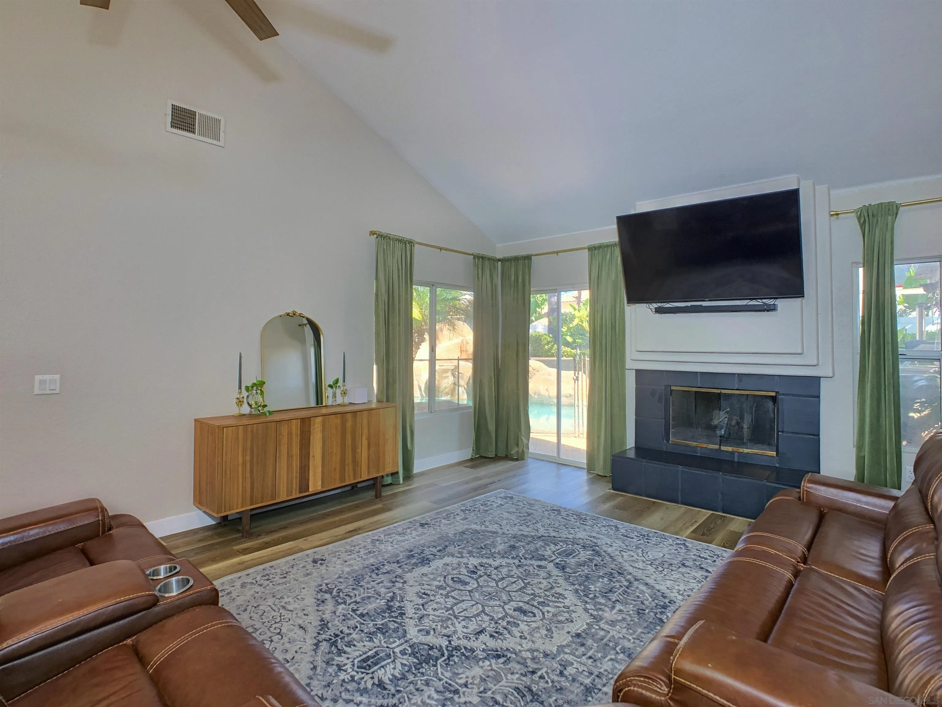 https://cdn.realtyfeed.com/cdn/127/260021104/0b80ca6e78ba0da6f86007c692afa6d4.webp
