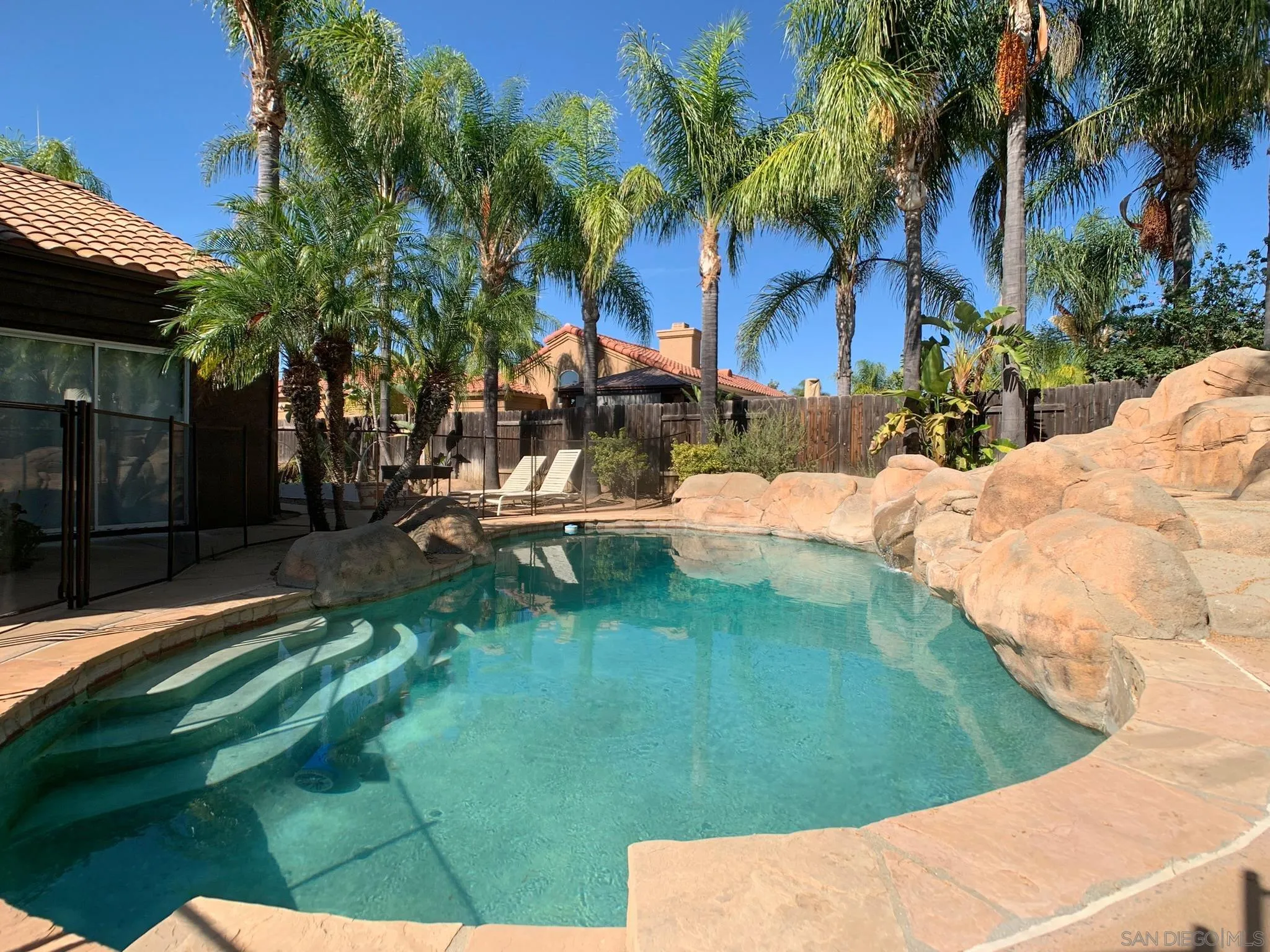 https://cdn.realtyfeed.com/cdn/127/260021104/53bada1b1e5d580817d1adfbcafa228b.webp