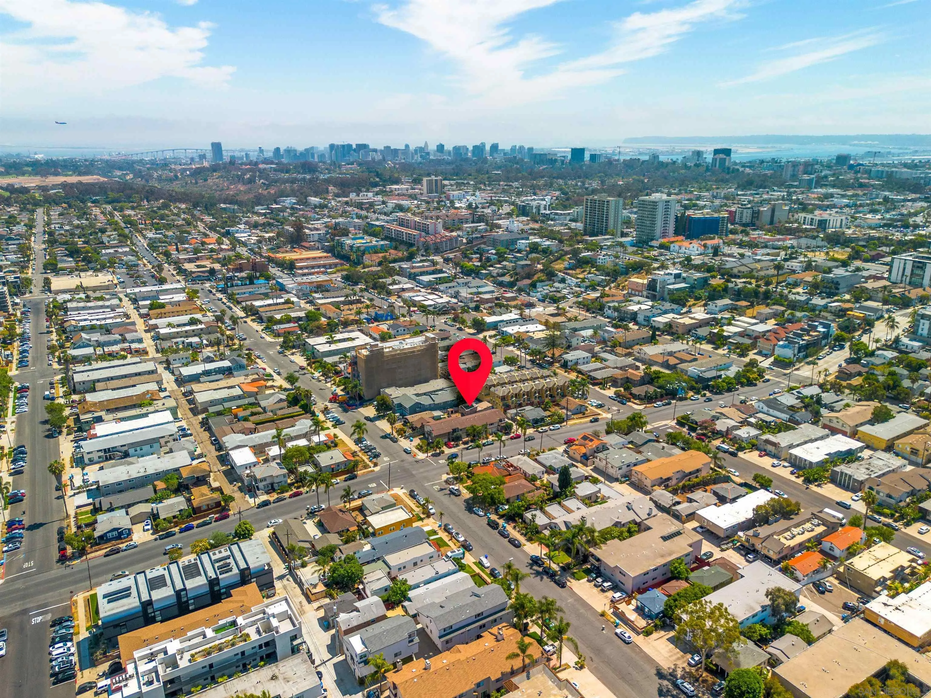 https://cdn.realtyfeed.com/cdn/127/260021106/89ca24803a3c3bfb5d9df1296f1c6c66.webp