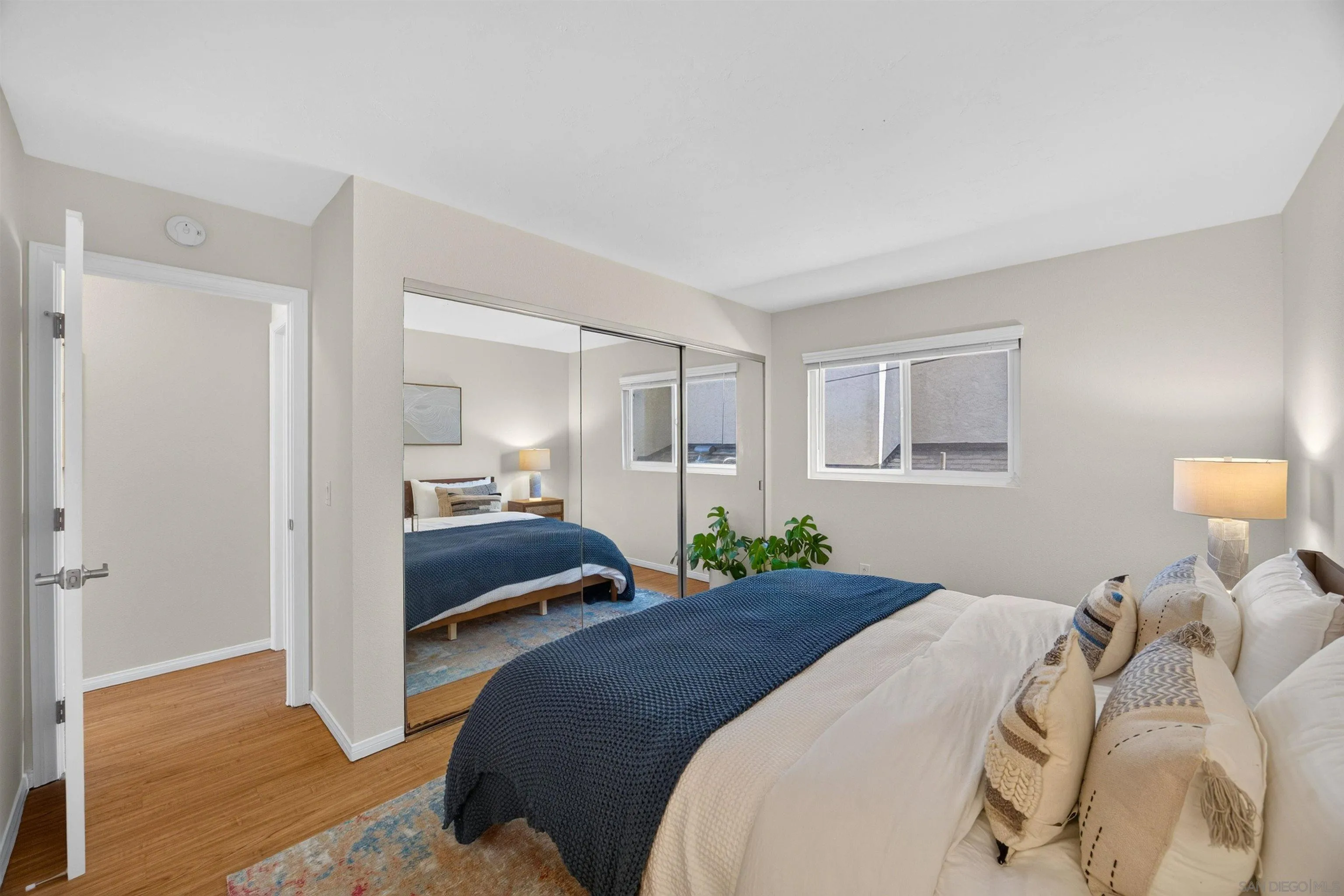 https://cdn.realtyfeed.com/cdn/127/260021106/b18ae628415d12d955331607742dcfba.webp