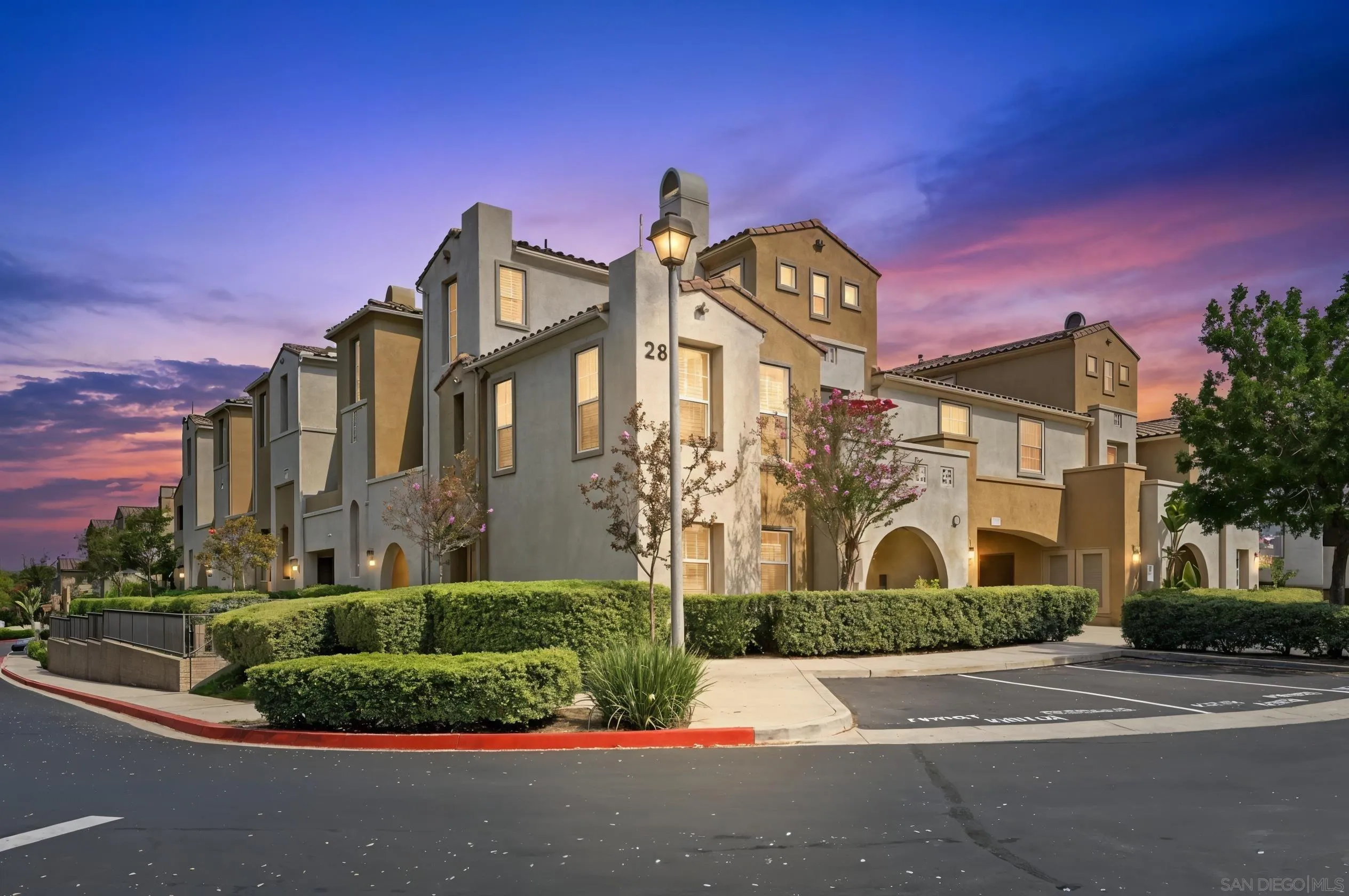 https://cdn.realtyfeed.com/cdn/127/260021121/449d5249f7fcf63defeda86f7f6828e6.webp