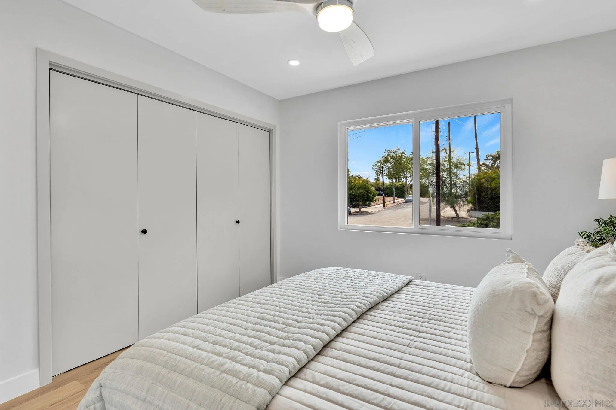 https://cdn.realtyfeed.com/cdn/127/260021123/65a4548236b194d67f2c435c6899f4f5.webp