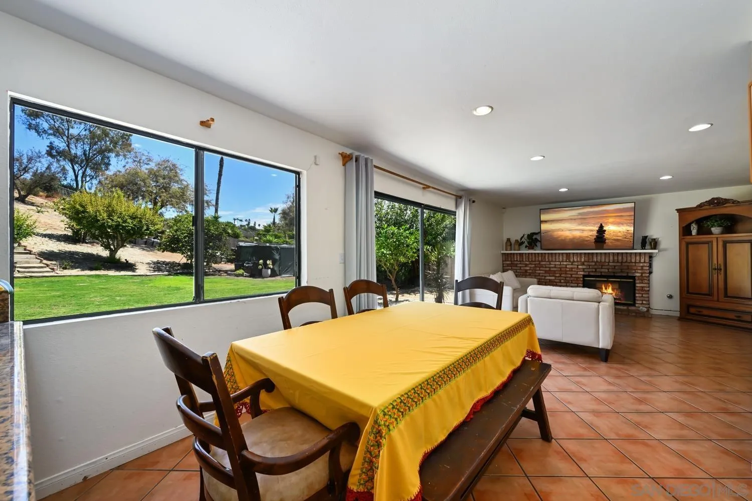 2884 Brandeis Dr., Oceanside, CA 92056 - Photo 5 of 28, Oceanside, CA