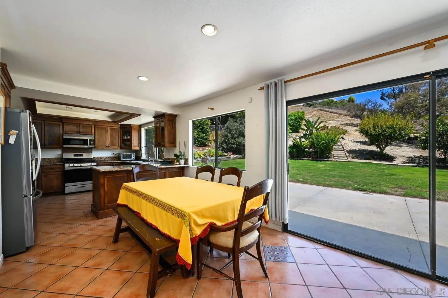 2884 Brandeis Dr., Oceanside, CA 92056 - Photo 4 of 28, Oceanside, CA