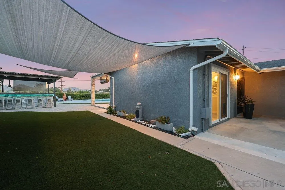 https://cdn.realtyfeed.com/cdn/127/260021125/23745041d97b776ac36155ea02c04679.webp