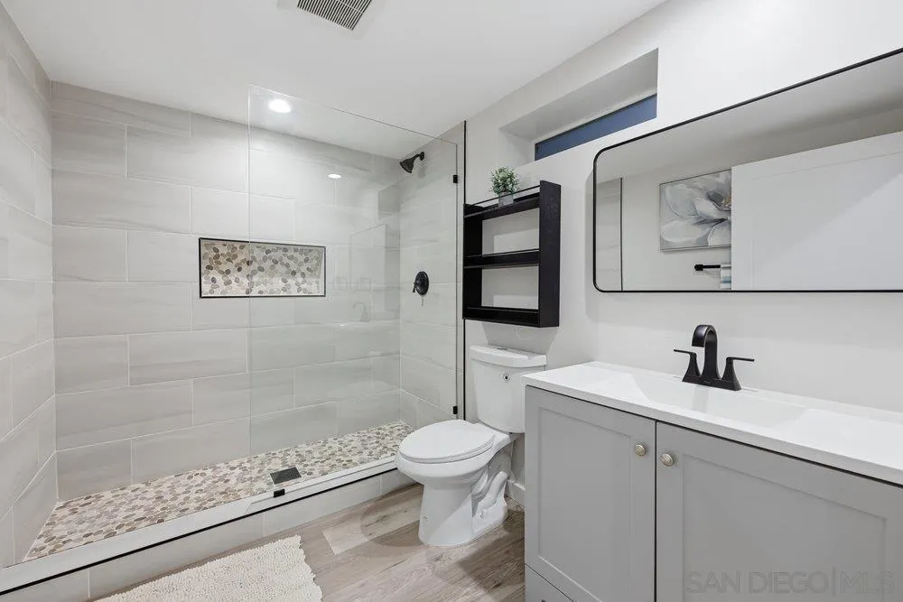 https://cdn.realtyfeed.com/cdn/127/260021125/23f3e415da774cbcd98e4b476cf033f4.webp