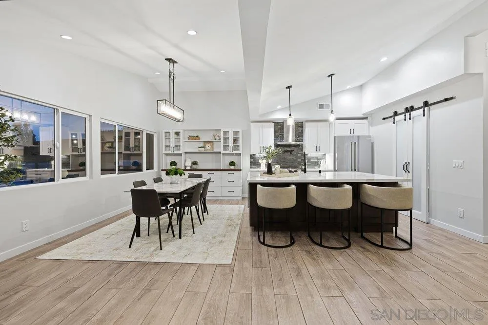 https://cdn.realtyfeed.com/cdn/127/260021125/5e129afe78594d26f73074a7d08178b3.webp