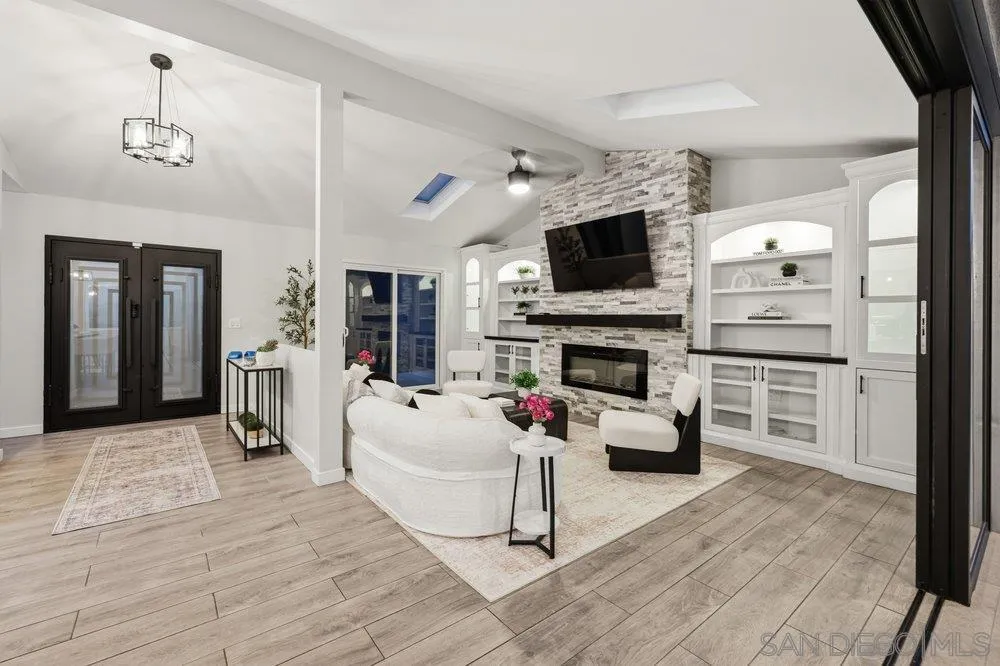 https://cdn.realtyfeed.com/cdn/127/260021125/6500eb077e3b7ef966bcfdb53c9f7dda.webp