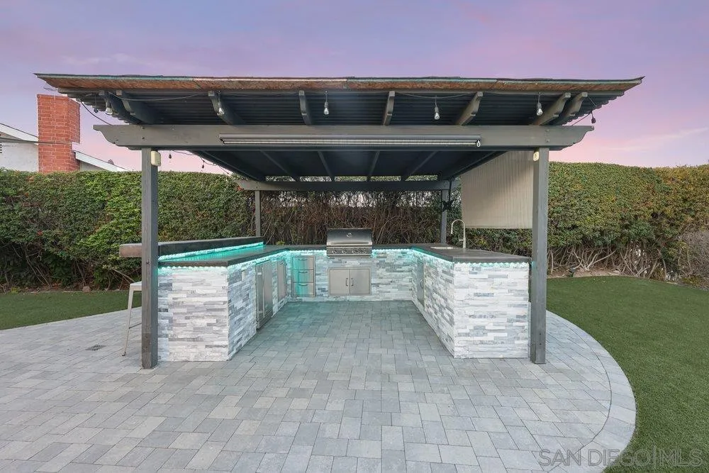 https://cdn.realtyfeed.com/cdn/127/260021125/a269ad69d1426ba02372a7d10e26dea4.webp