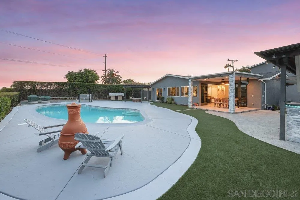 https://cdn.realtyfeed.com/cdn/127/260021125/e78dee049b3ae3afc25949d7b302945f.webp