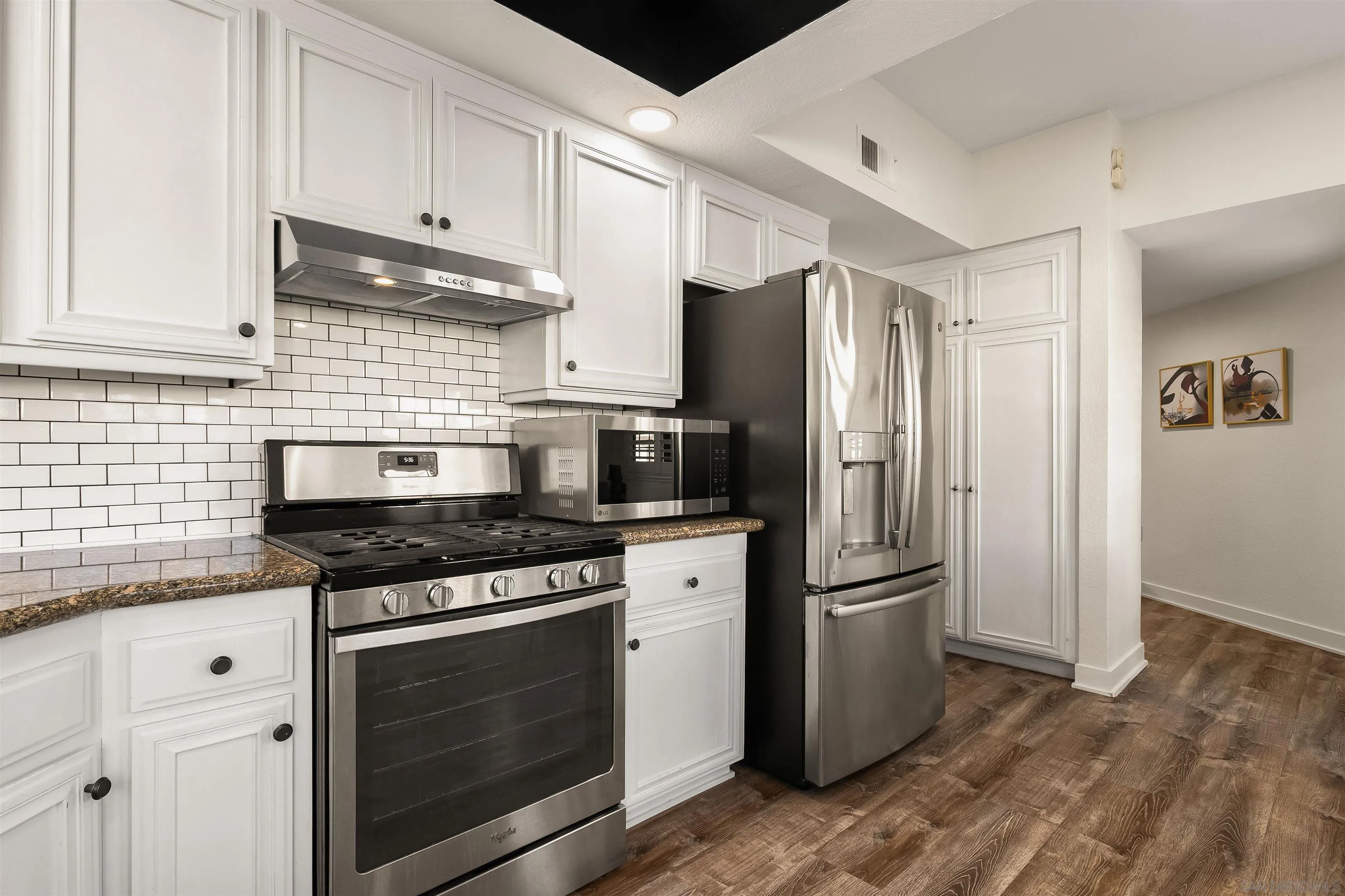 https://cdn.realtyfeed.com/cdn/127/260021134/19caab293d8ce81487ba7fb07f0189dd.webp