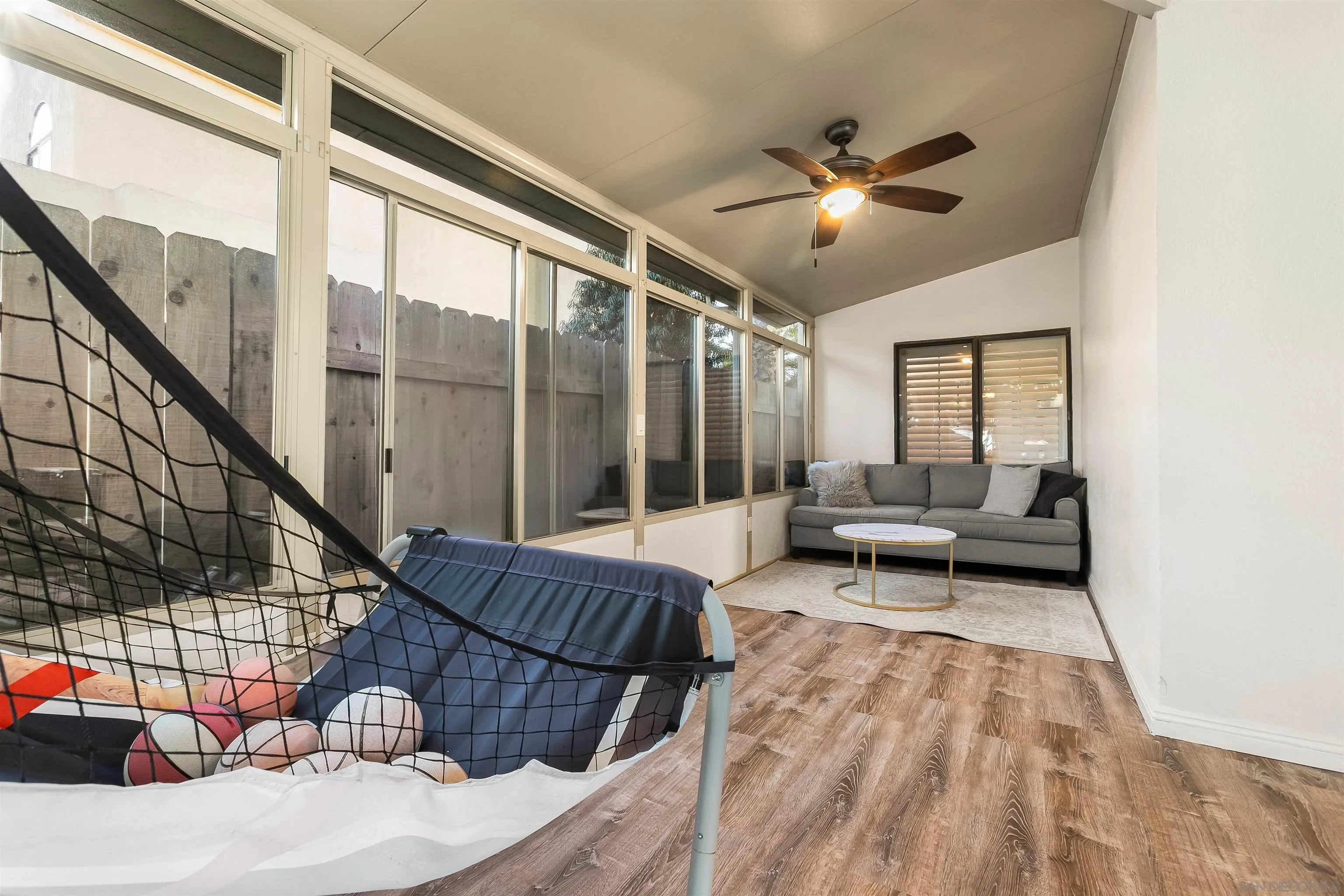 https://cdn.realtyfeed.com/cdn/127/260021134/4d851985bd8d9b8e09979232d7e3d484.webp