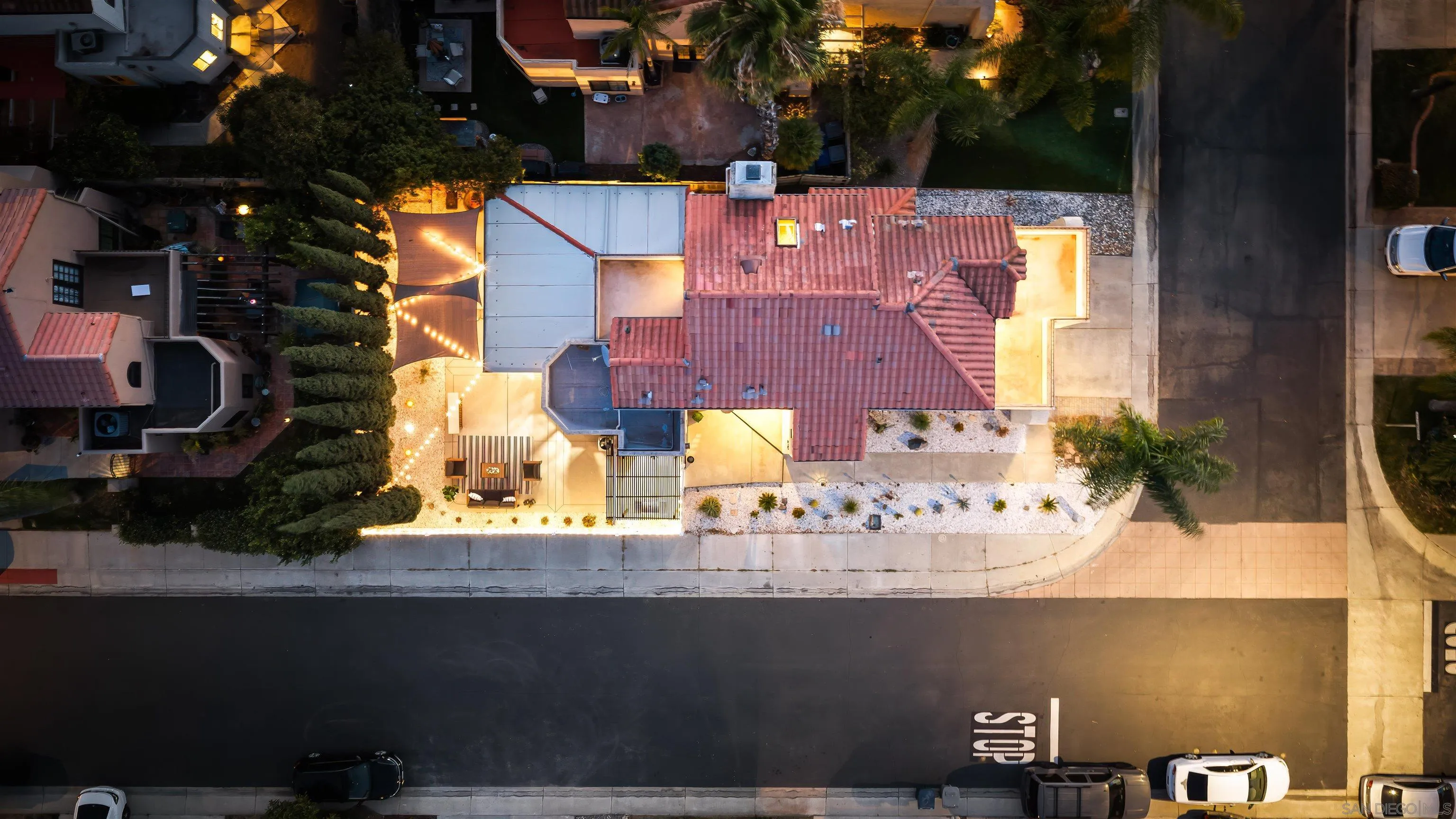 https://cdn.realtyfeed.com/cdn/127/260021134/6212e9503d1f2f49619bc4810fbb3d6b.webp