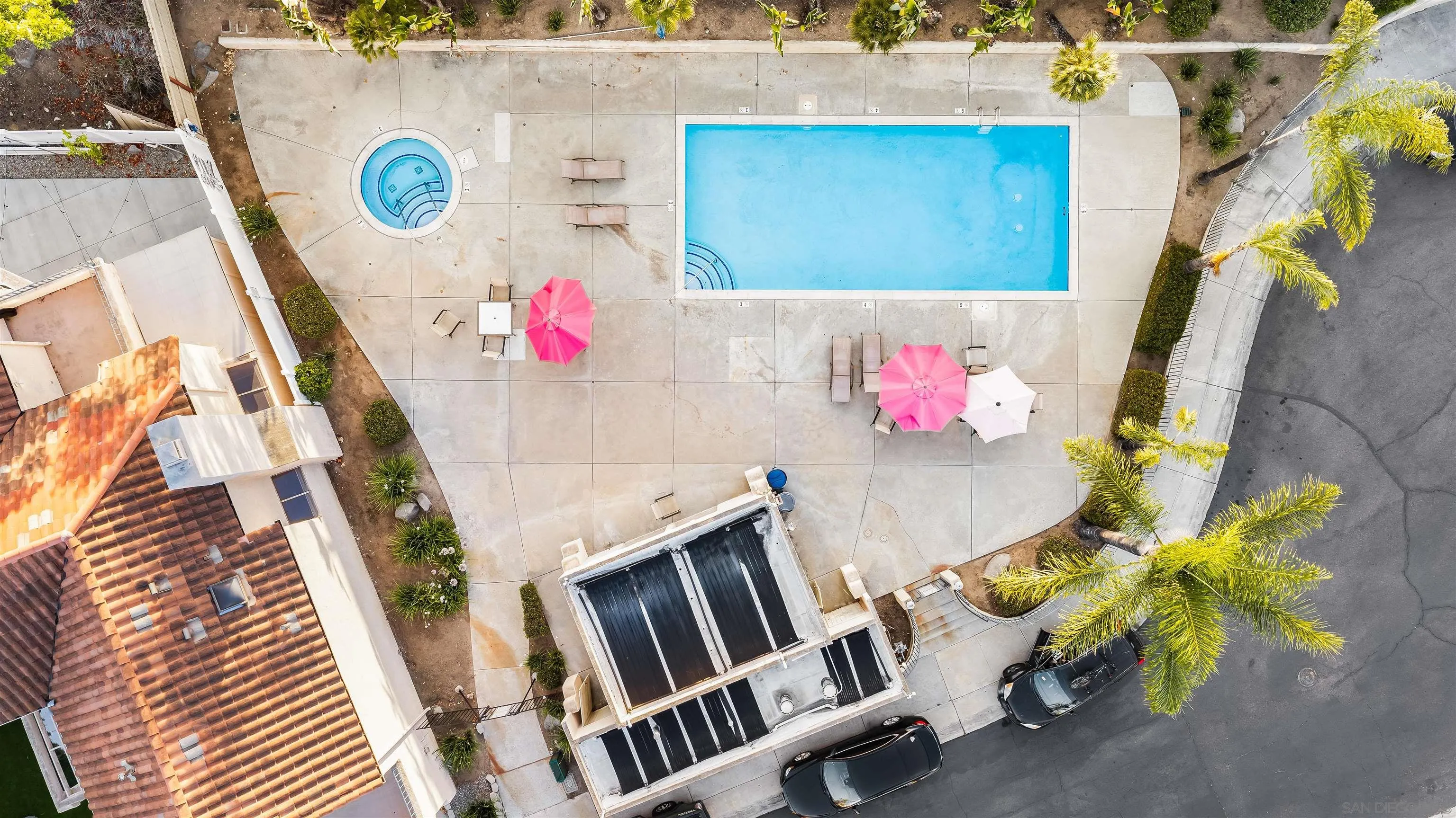 https://cdn.realtyfeed.com/cdn/127/260021134/86d1615a80f6f86f854332d808d1d8e8.webp