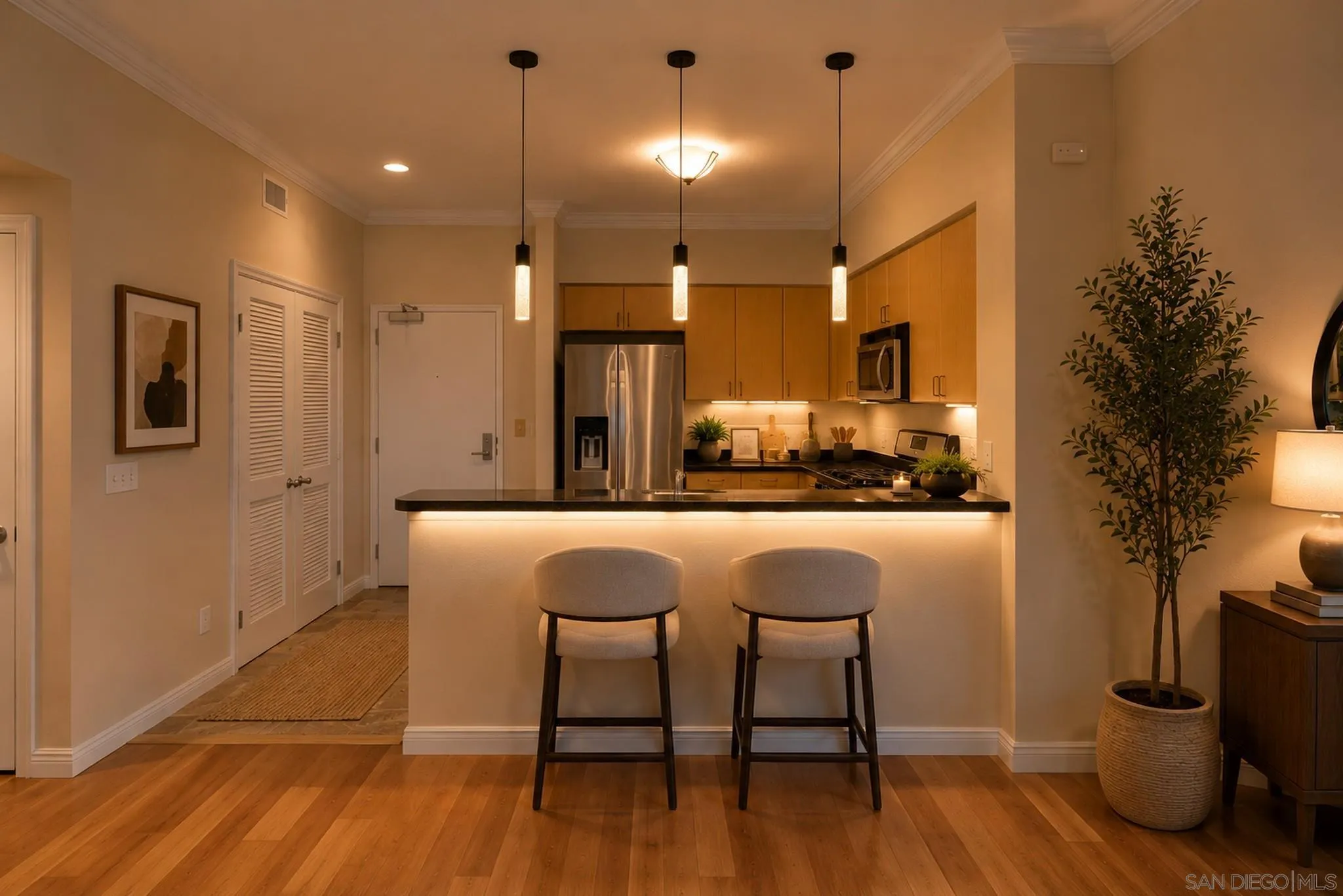 445 Island Ave Unit 407, San Diego, CA 92101 - Photo 2 of 9, San Diego, CA
