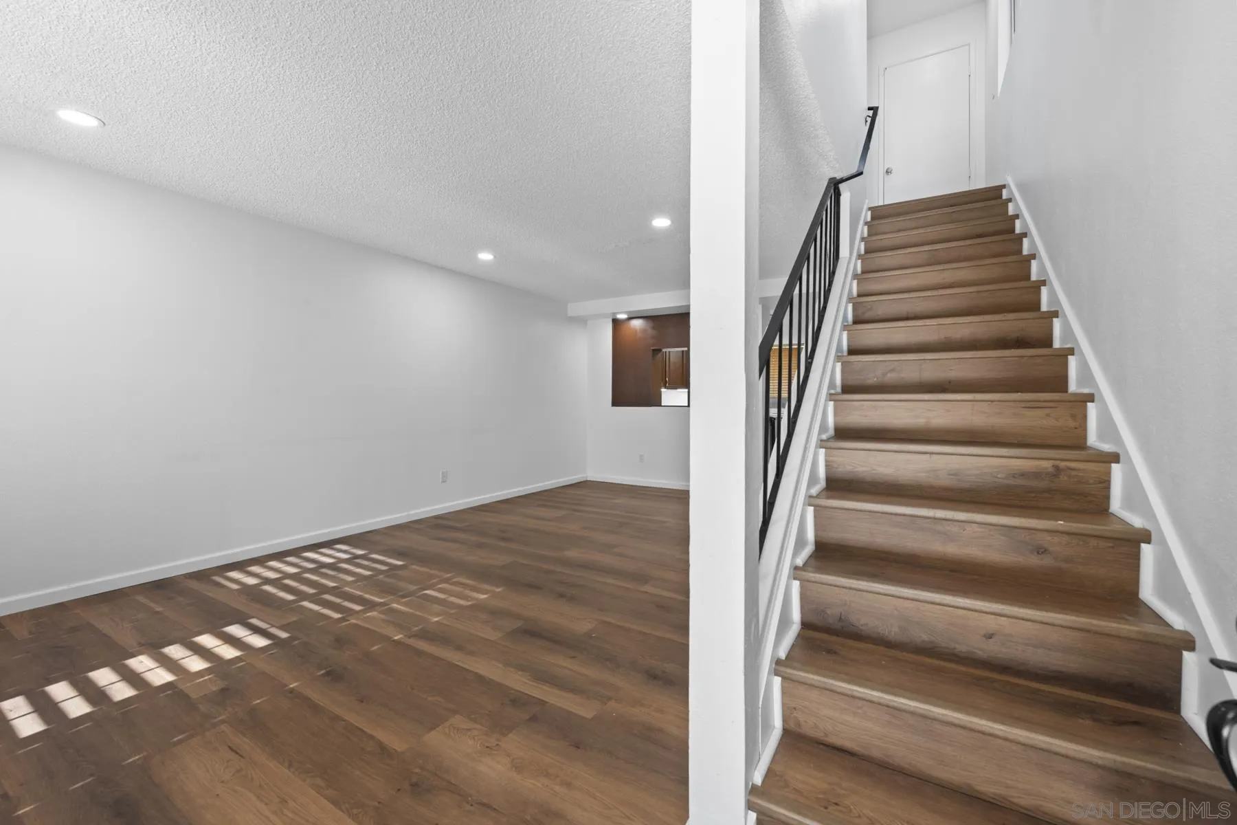 https://cdn.realtyfeed.com/cdn/127/260021138/34407f54b1783dbfa62dbe1c6f7b78cd.webp