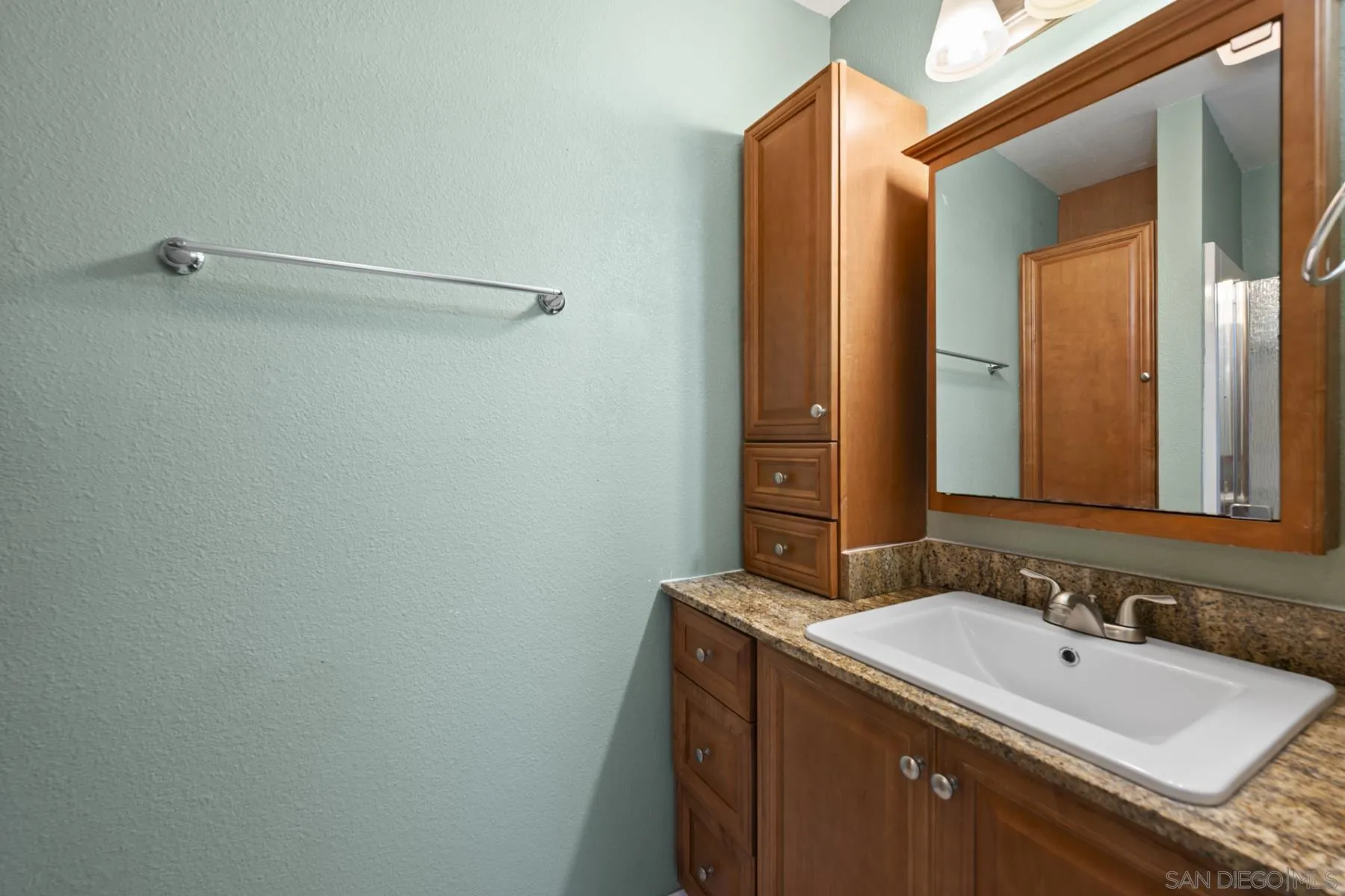 https://cdn.realtyfeed.com/cdn/127/260021138/c448c8b8c9048144d136631e5e6d6def.webp