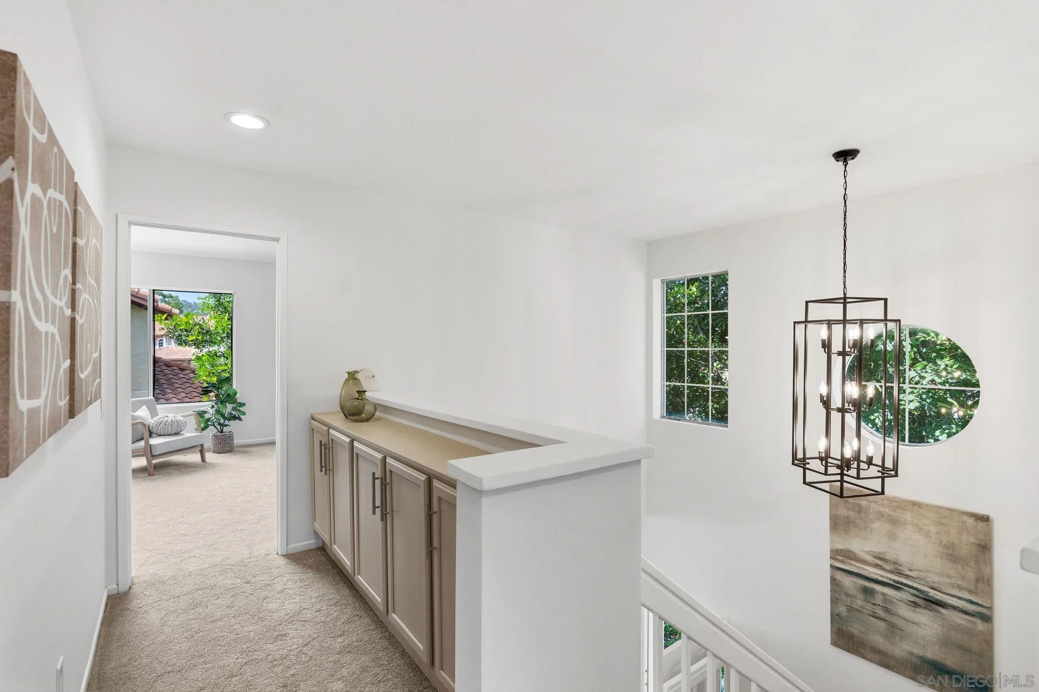 https://cdn.realtyfeed.com/cdn/127/260021144/edd2e3d91bf2e4b6194a4d45d1a58a6e.webp