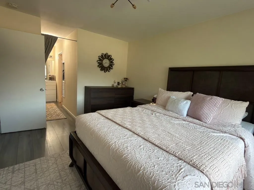 https://cdn.realtyfeed.com/cdn/127/260021145/d086183bc36e2bd319eca9c704d94be1.webp