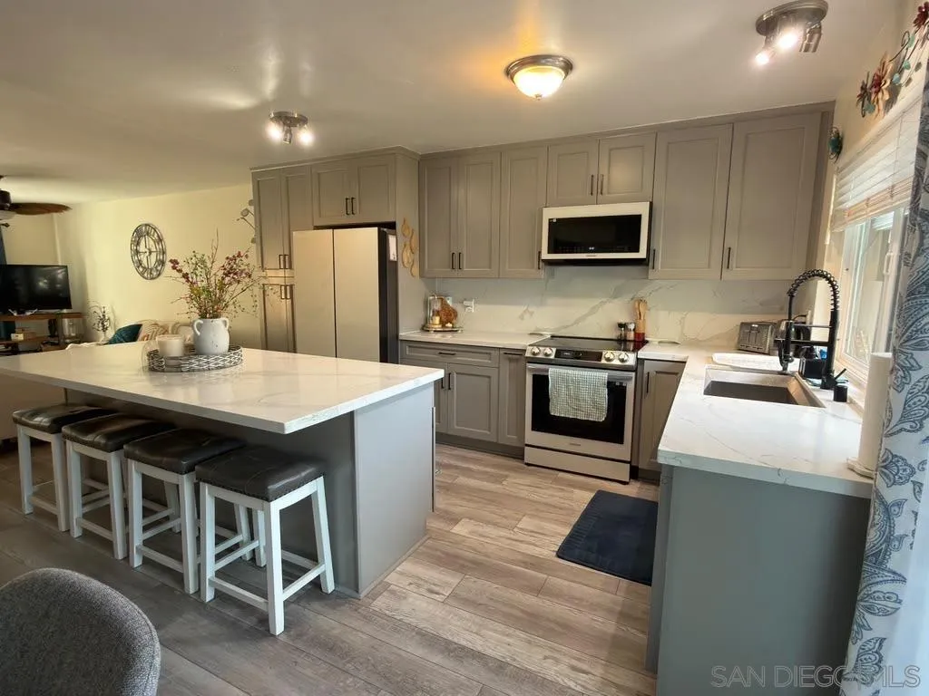 https://cdn.realtyfeed.com/cdn/127/260021145/d60d7dac9f7f8be30cdca5198393ccfc.webp