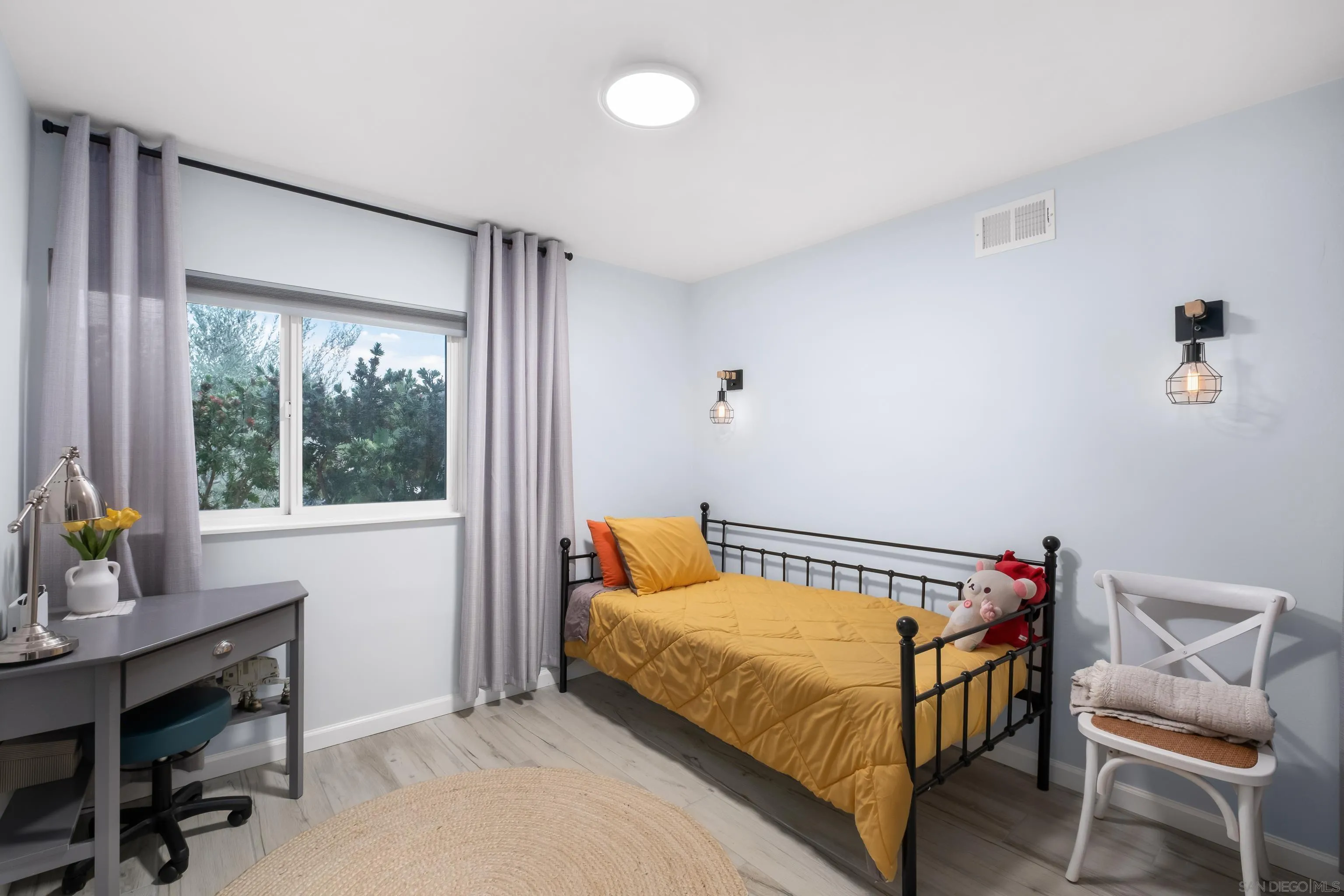 https://cdn.realtyfeed.com/cdn/127/260021148/ade407c5d9842fbcf7f0f24ba61e0c8b.webp