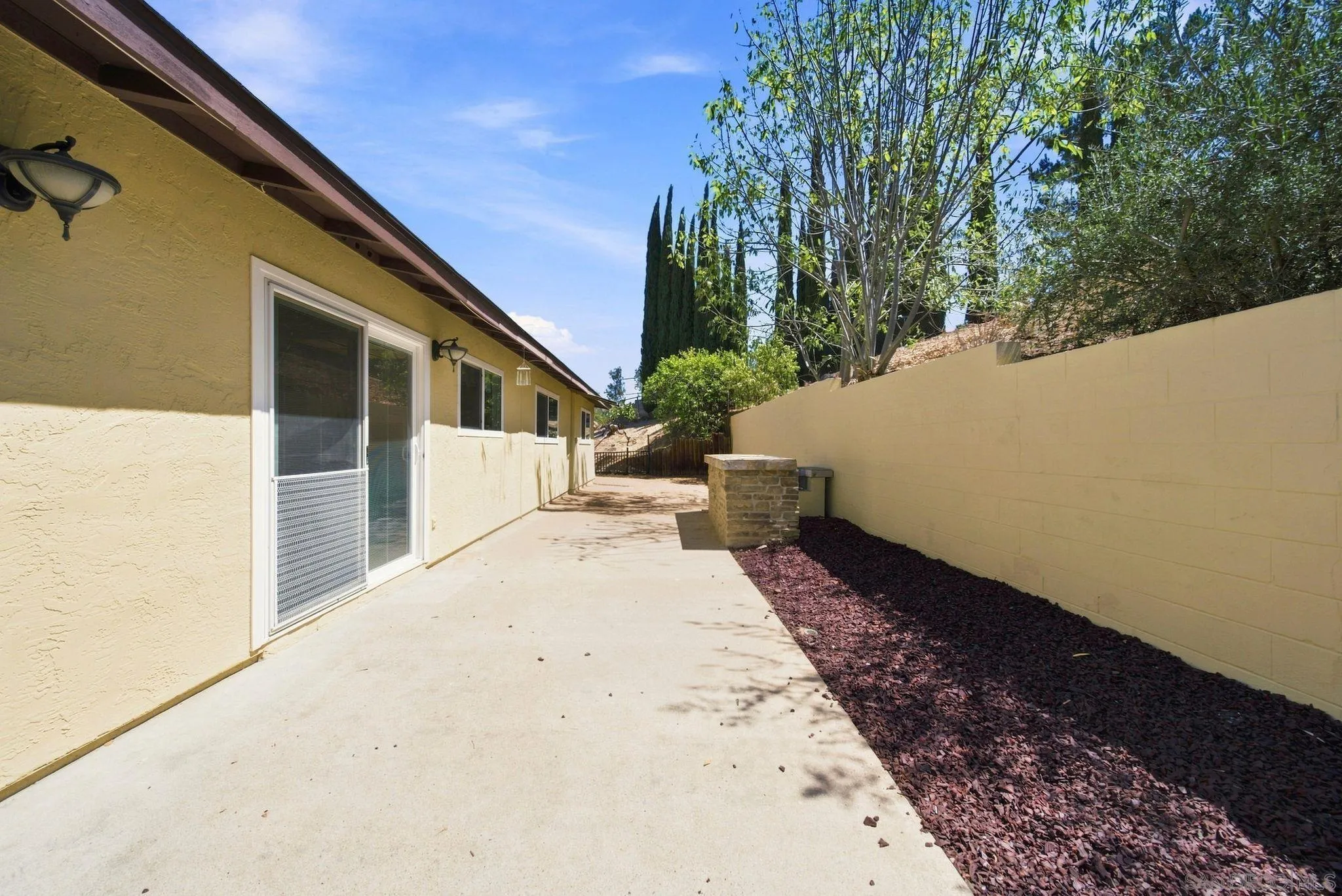 https://cdn.realtyfeed.com/cdn/127/260021154/7ee26565c62c9807ddef92667f6ea274.webp