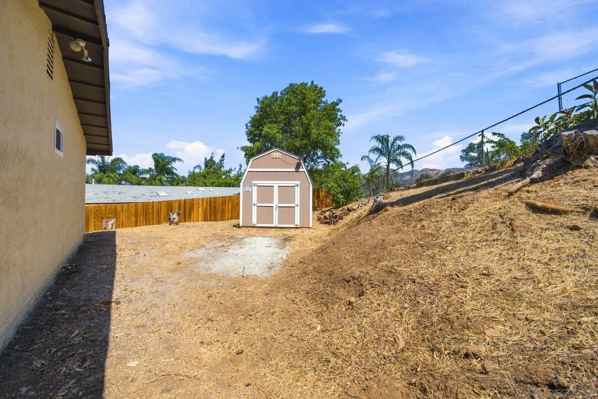 https://cdn.realtyfeed.com/cdn/127/260021154/8c6b805586b5a32d03ff6744a472713e.webp